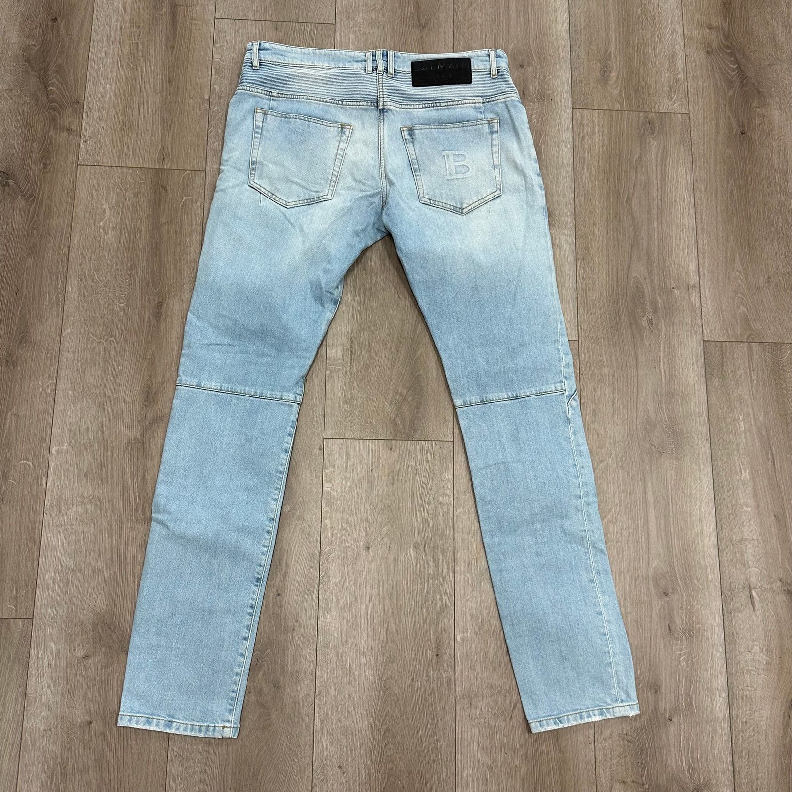 Balmain Balmain Ribbed Slim Multi-Cuts Jeans Bleu Jean Clair size 34 Size US 34 / EU 50 - 6 Thumbnail