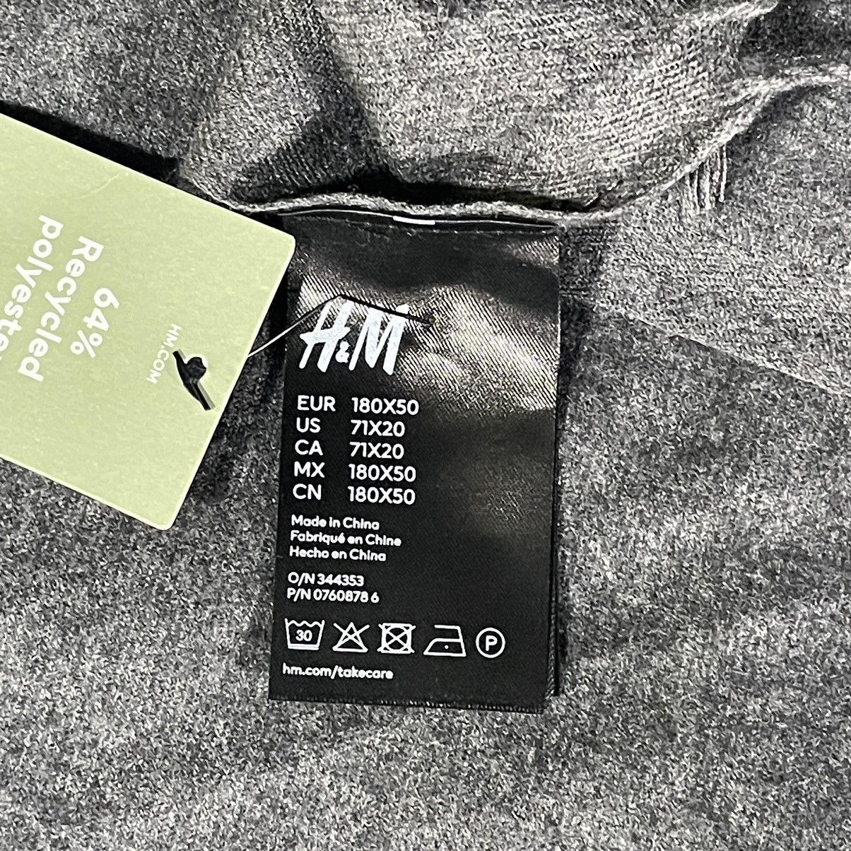 H&M H&M dark gray unisex scarf Size ONE SIZE - 5 Thumbnail