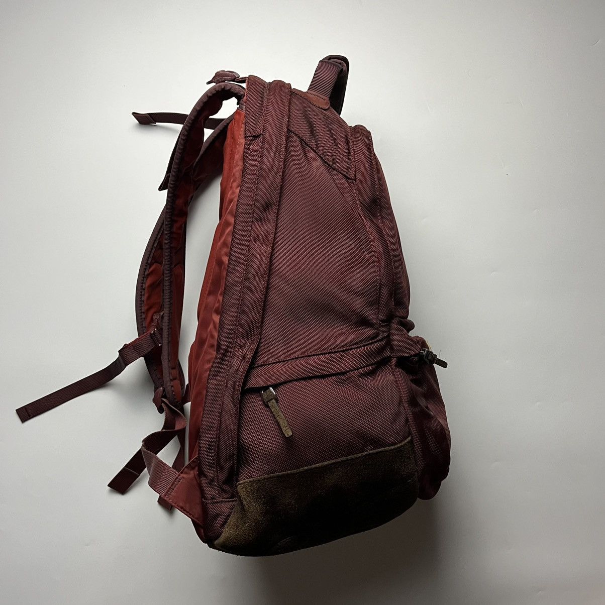 Visvim Visvim SS15 Ballistic Cordura 20L Backpack Burgundy w/ Suede Size ONE SIZE - 10 Thumbnail