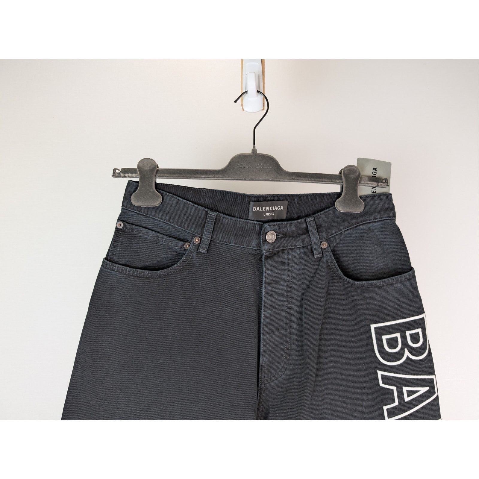 Balenciaga o1rshd1 Left Hand Denim Baggy Pants in Sunbleached Black Size US 34 / EU 50 - 2 Thumbnail
