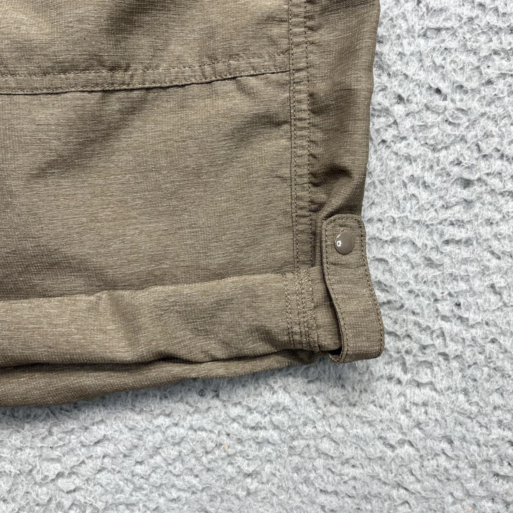 The North Face The North Face Hiking Shorts Womens 14 Brown Roll Cuff Drawstring Pockets Size 36" / US 14 / IT 50 - 5 Thumbnail