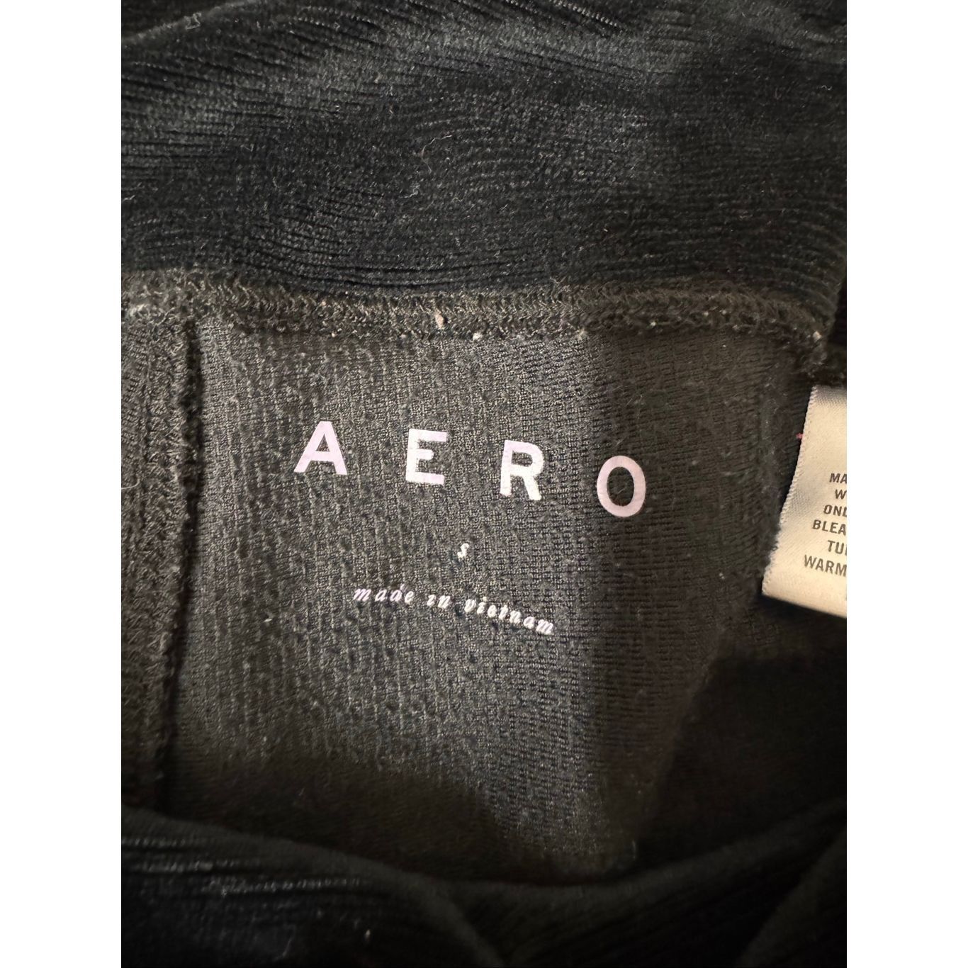 Aeropostale AERO Black Bike Shorts Size Small High Rise Stretch Athletic Casual Shorts NWT Size 26" / US 2 / IT 38 - 7 Thumbnail