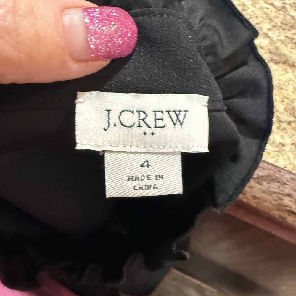 J.Crew J.Crew size 4 sleeveless black halfway button-down blouse Size S / US 4 / IT 40 - 3 Thumbnail