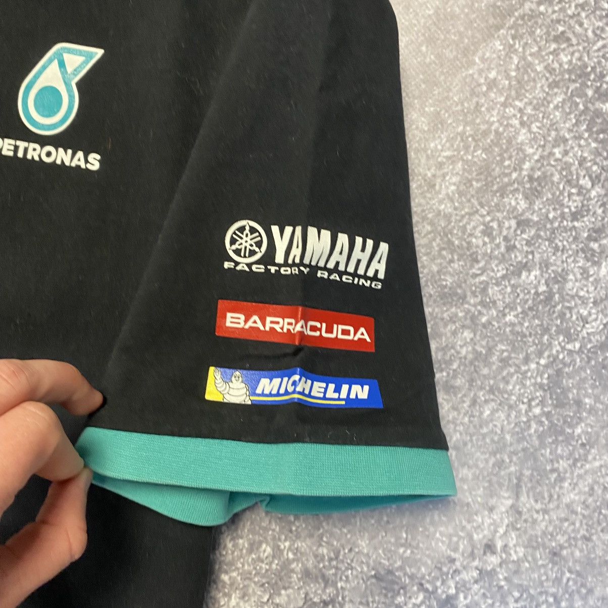 Yamaha Vintage Yamaha Petronas Michelin Big Logo racing tee Size US XL / EU 56 / 4 - 7 Thumbnail