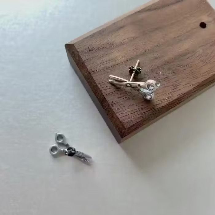 Designer × Vintage vintage scissors ear studs Size ONE SIZE - 2 Thumbnail