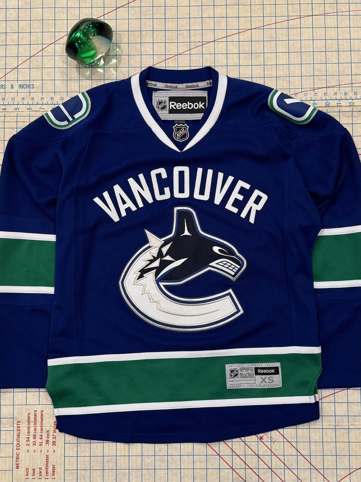 Reebok Reebok Vancouver Canucks Jersey 2015 Blue Mens Size XS Orca Size US XS / EU 42 / 0 - 2 Thumbnail