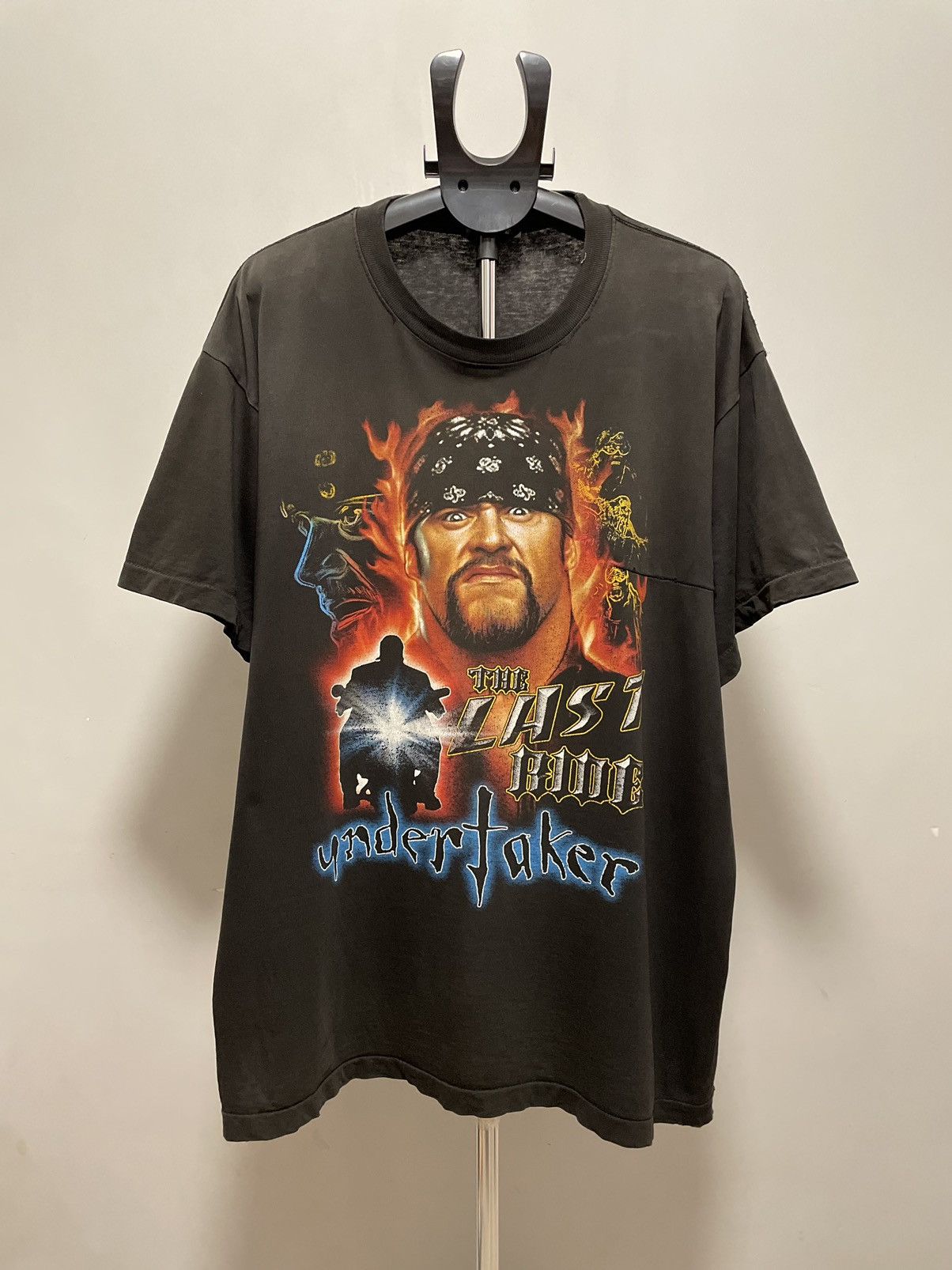 image of Very Vintage Undertaker Wwe Vintage 90's Faded T Shirt in Black, Men's (Size XL)