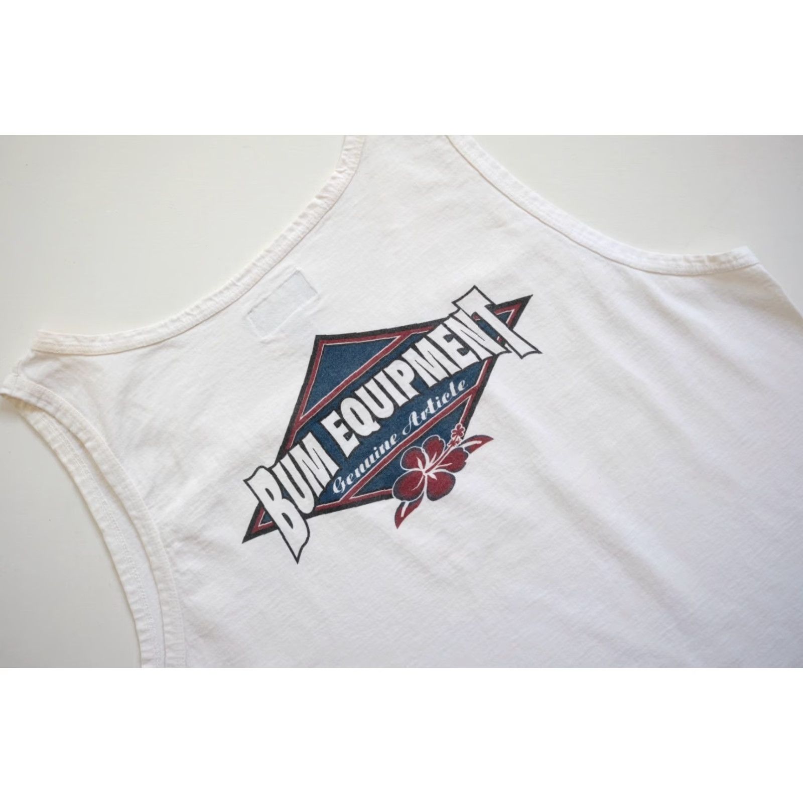 Vintage VINTAGE B.U.M. EQUIPMENTS SURF OUTDOOR VTG 90s RETRO GRAPHIC TANK TOP T SHIRT XL SIZE WHITE MEN T-SHIRT Size US XL / EU 56 / 4 - 5 Thumbnail