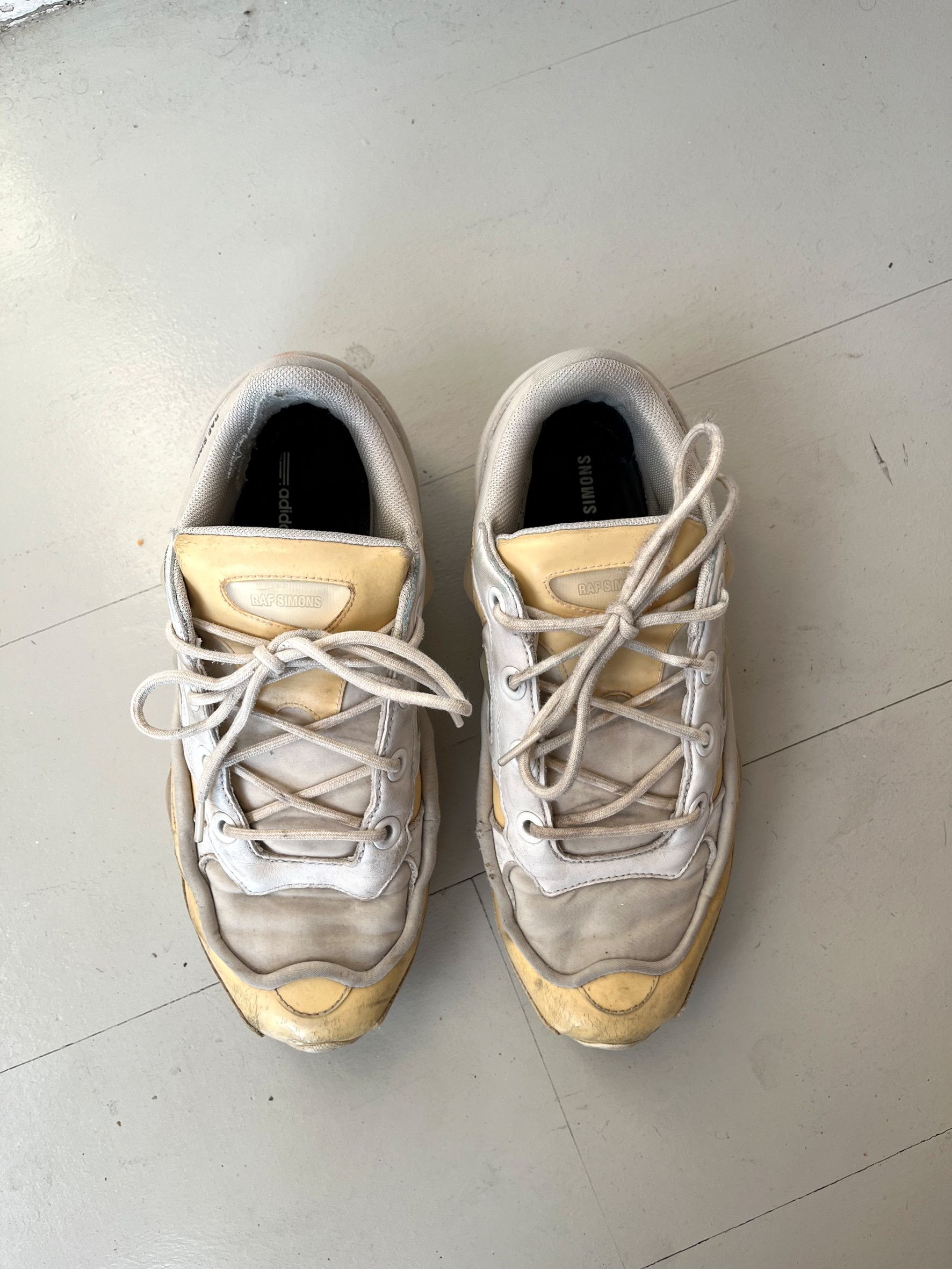 Adidas × Raf Simons Ozweego Bunny Cream Size US 11 / EU 44 - 8 Thumbnail