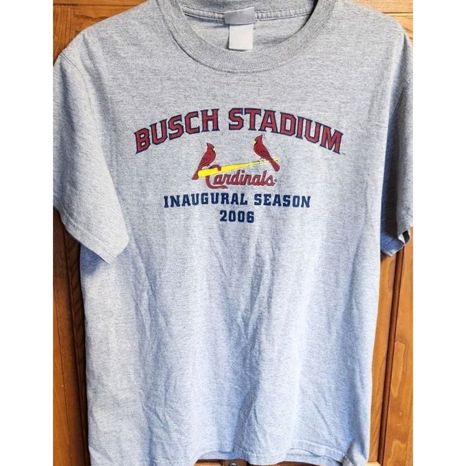 Lee VINTAGE St. Louis Cardinals T Shirt Men M Medium Busch Stadium Inaugural Season MLB Gray 2006 Crew Neck Short Sleeve Lee Classic Sports Mens Size US M / EU 48-50 / 2 - 4 Thumbnail
