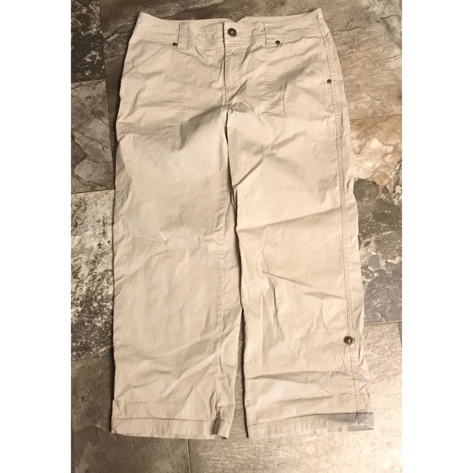 Vintage Relativity Capri Pants Womens Petite 12P Tan Khaki Pockets Casual 208 Size 34" / US 12 / IT 48 - 2 Thumbnail