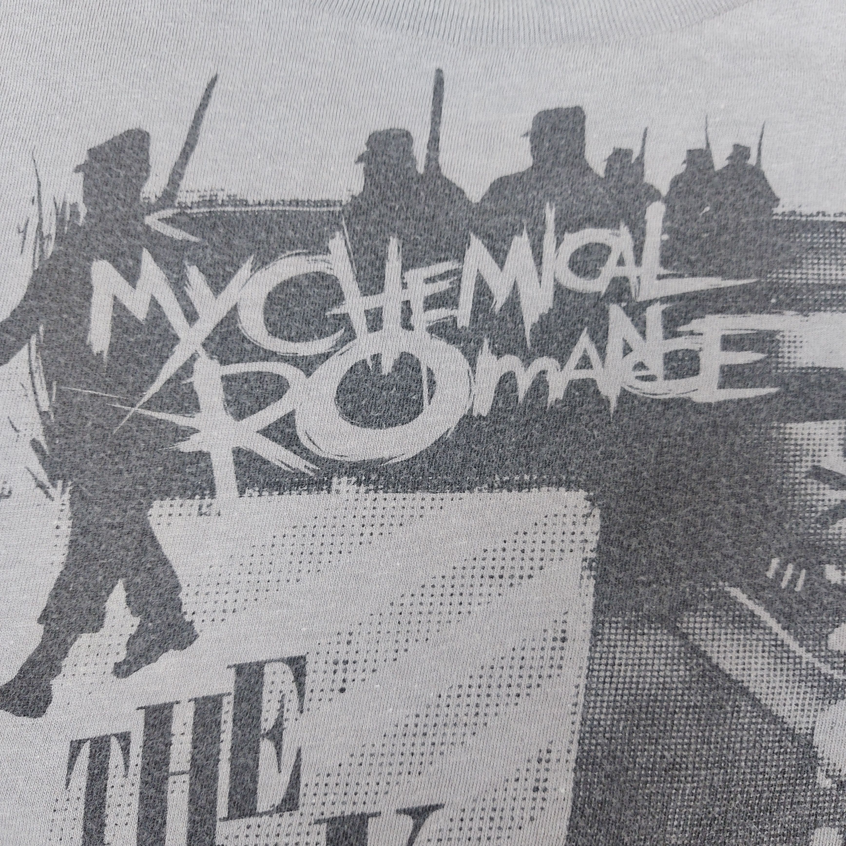 Band Tees Vintage 2006 My Chemical Romance Band The Black Parade TEE Size US L / EU 52-54 / 3 - 5 Thumbnail