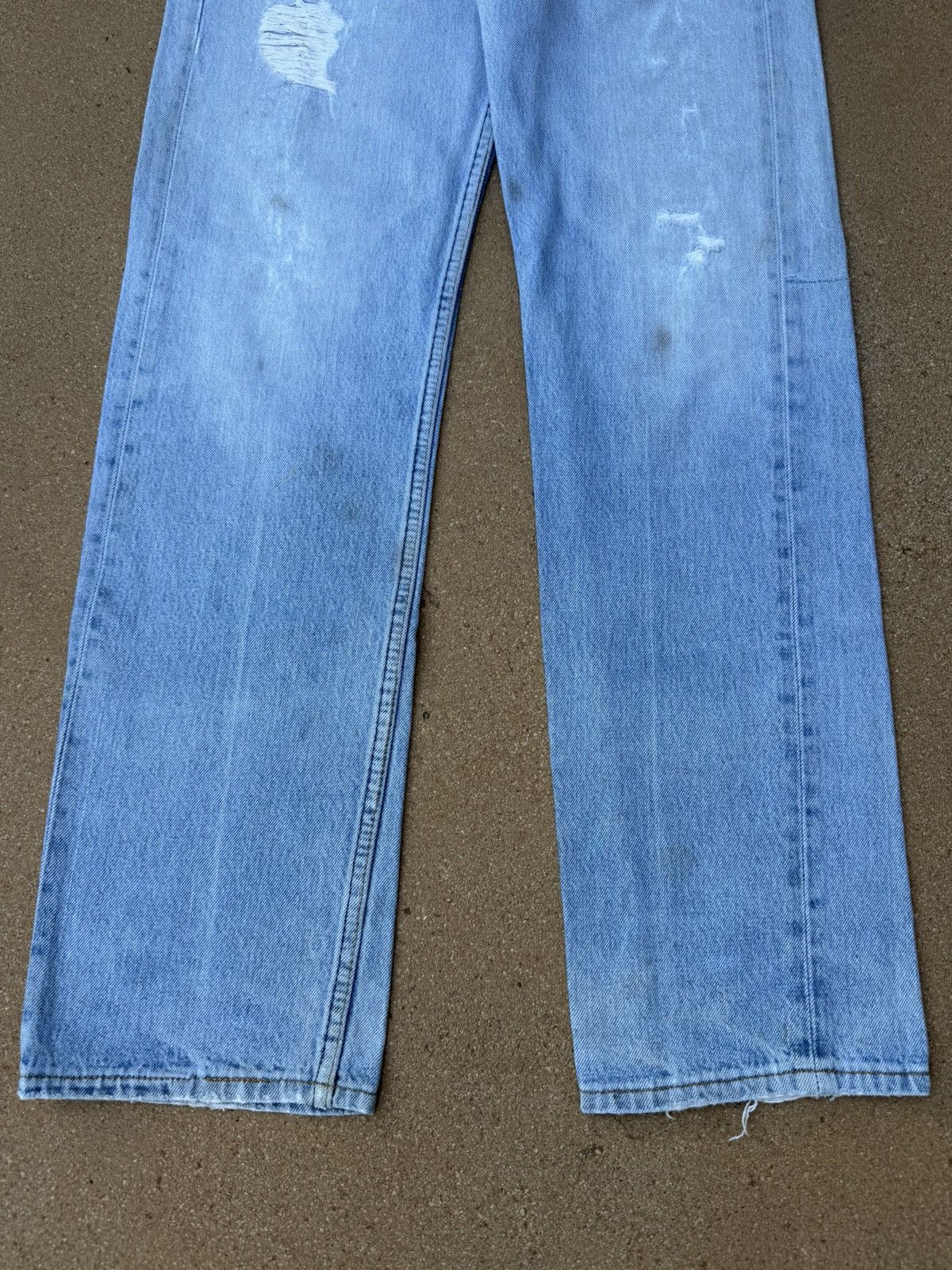 Levi's Vintage 90s Levi’s 501xx Buttonfly Straight Jeans 31x31 Size US 31 - 3 Thumbnail