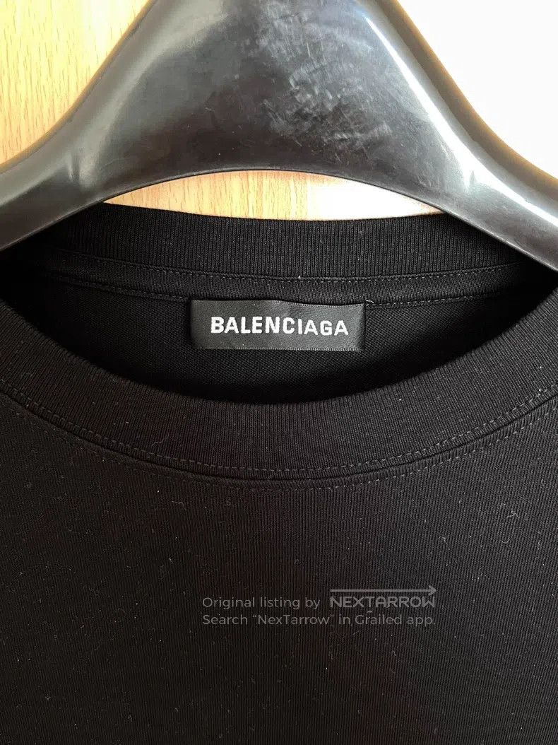 Balenciaga Balenciaga Original small logo long sleeve T-shirt Size US S / EU 44-46 / 1 - 2 Thumbnail