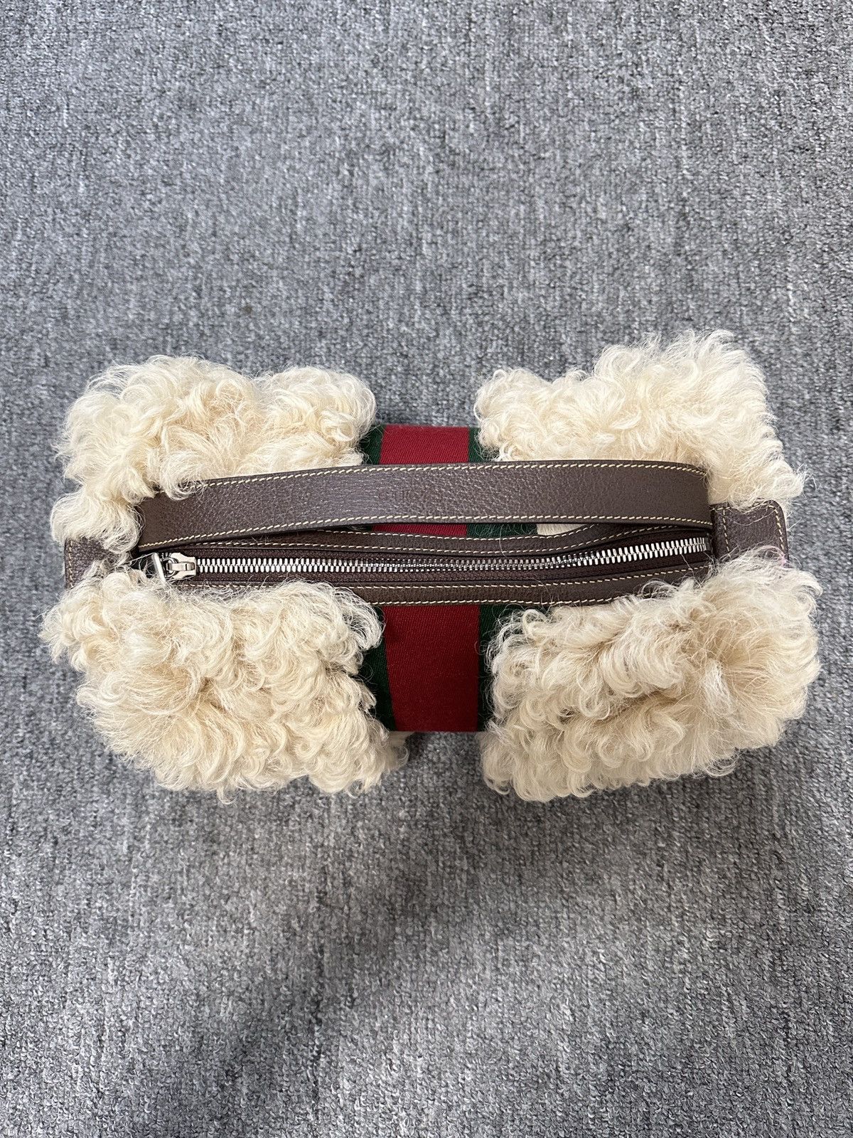 Gucci Gucci Plush bag Size ONE SIZE - 2 Thumbnail