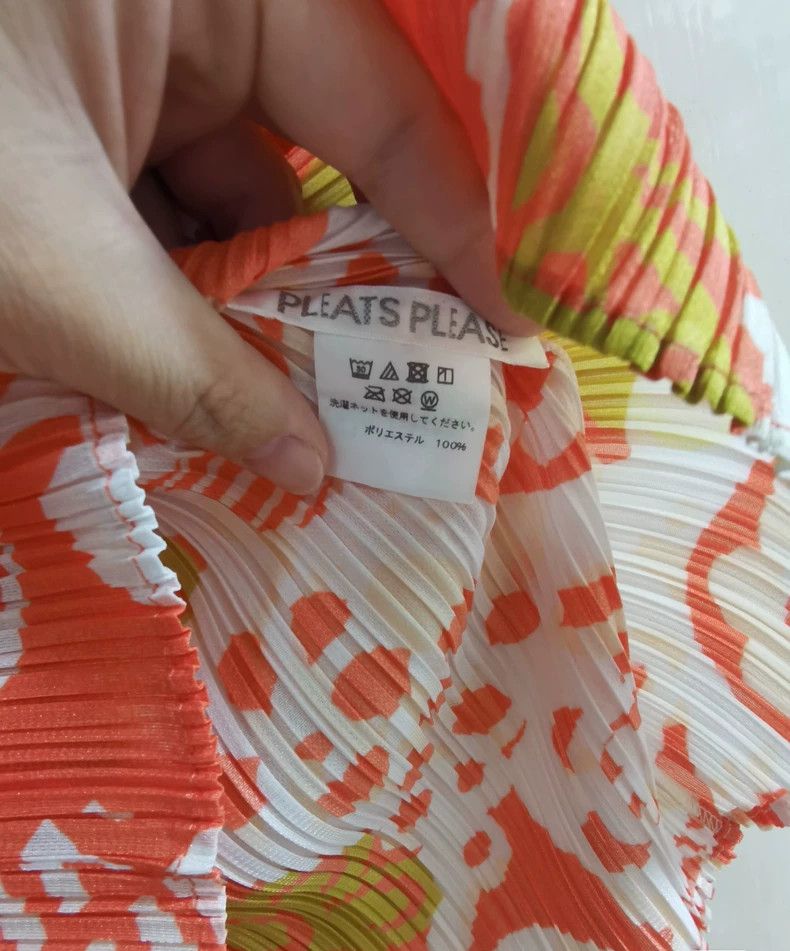 Issey Miyake Issey Miyake size:3 Red and yellow double-flowered small f Size XS / US 0-2 / IT 36-38 - 3 Thumbnail