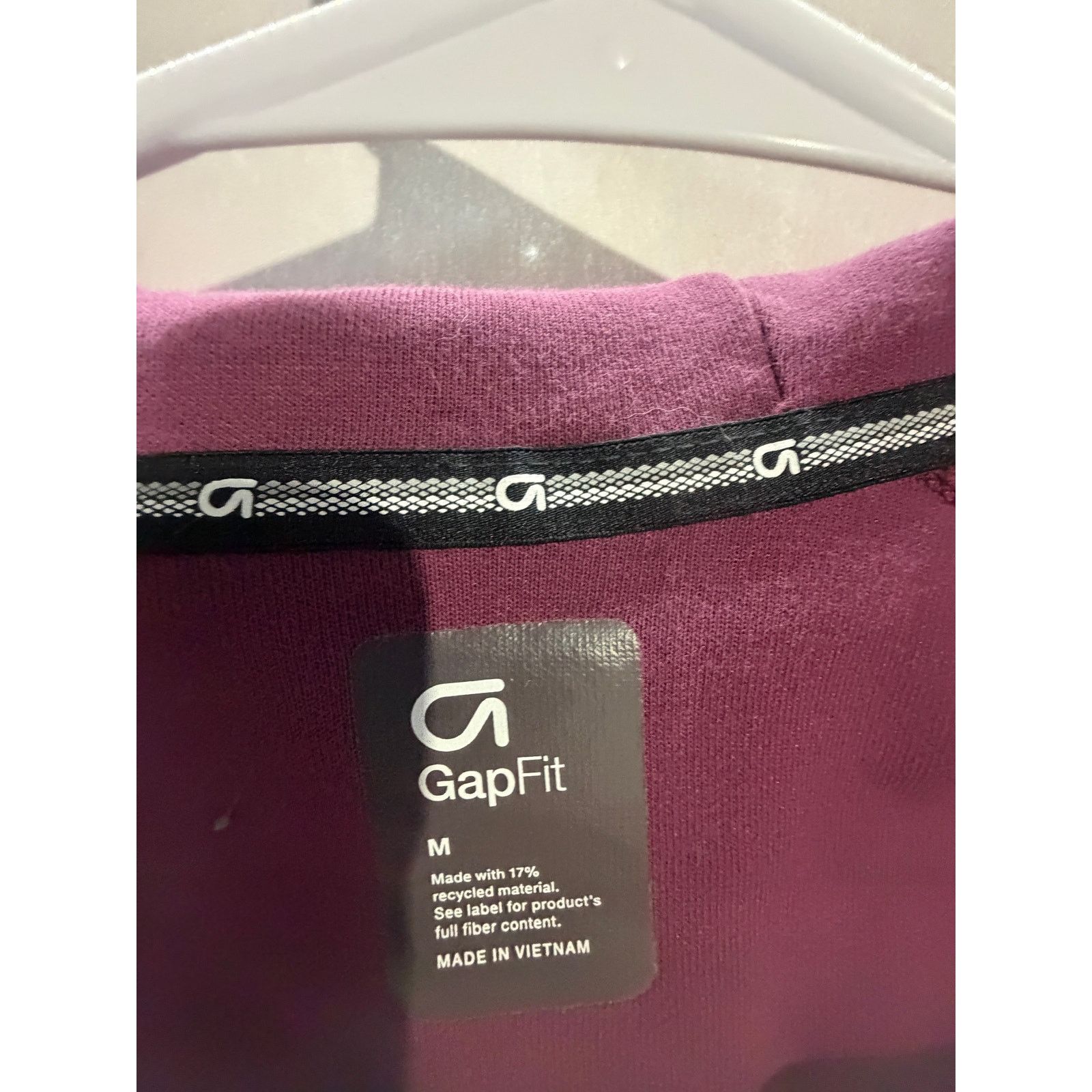 Gap GAP FIT MAROON SIZE KIDS MEDUIM(8) ZIP UP HOODIE NWT $44.95 Size M / US 6-8 / IT 42-44 - 5 Thumbnail