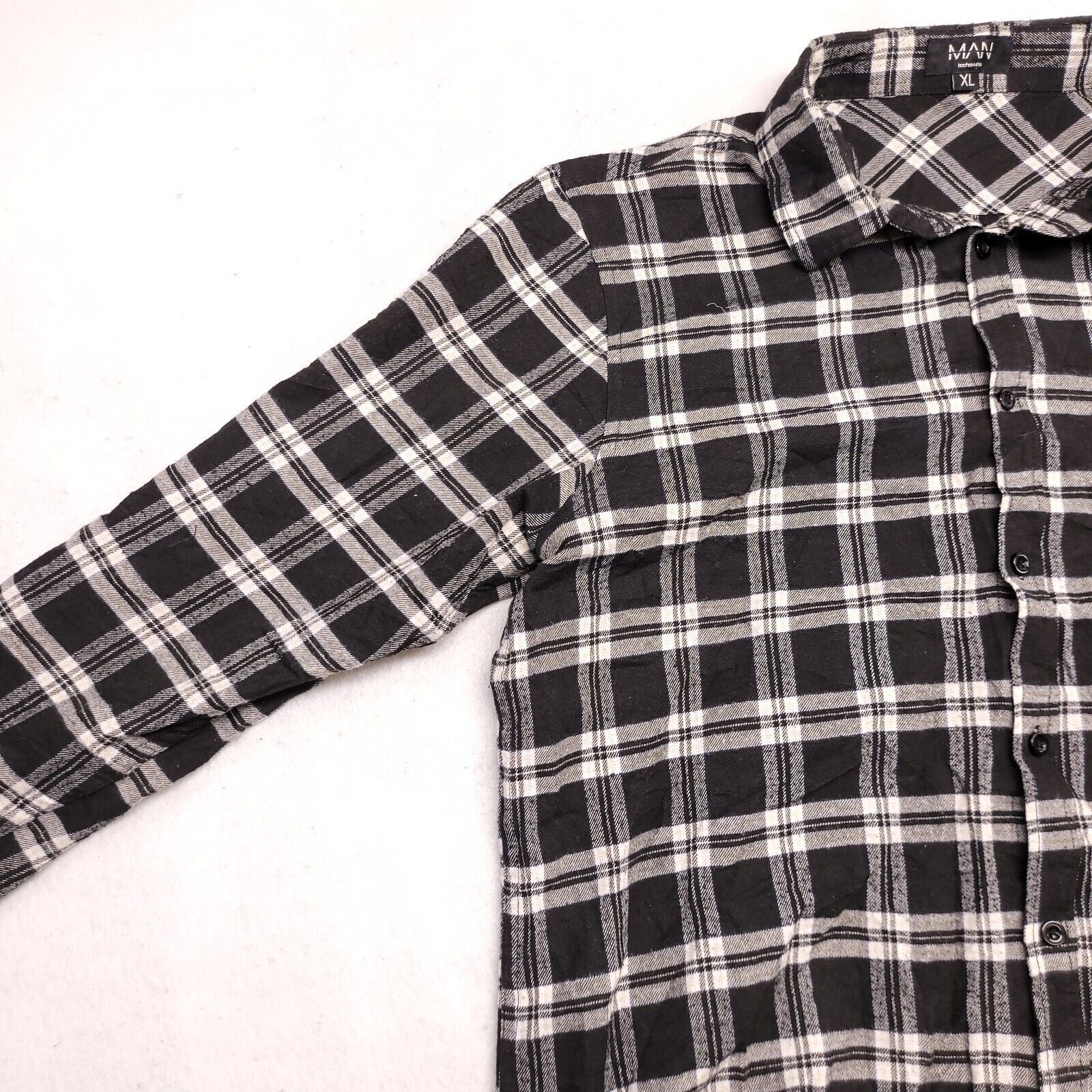Boohoo Boohoo Man Tartan Flannel Shirt Mens Size XL Black White Size US XL / EU 56 / 4 - 4 Thumbnail
