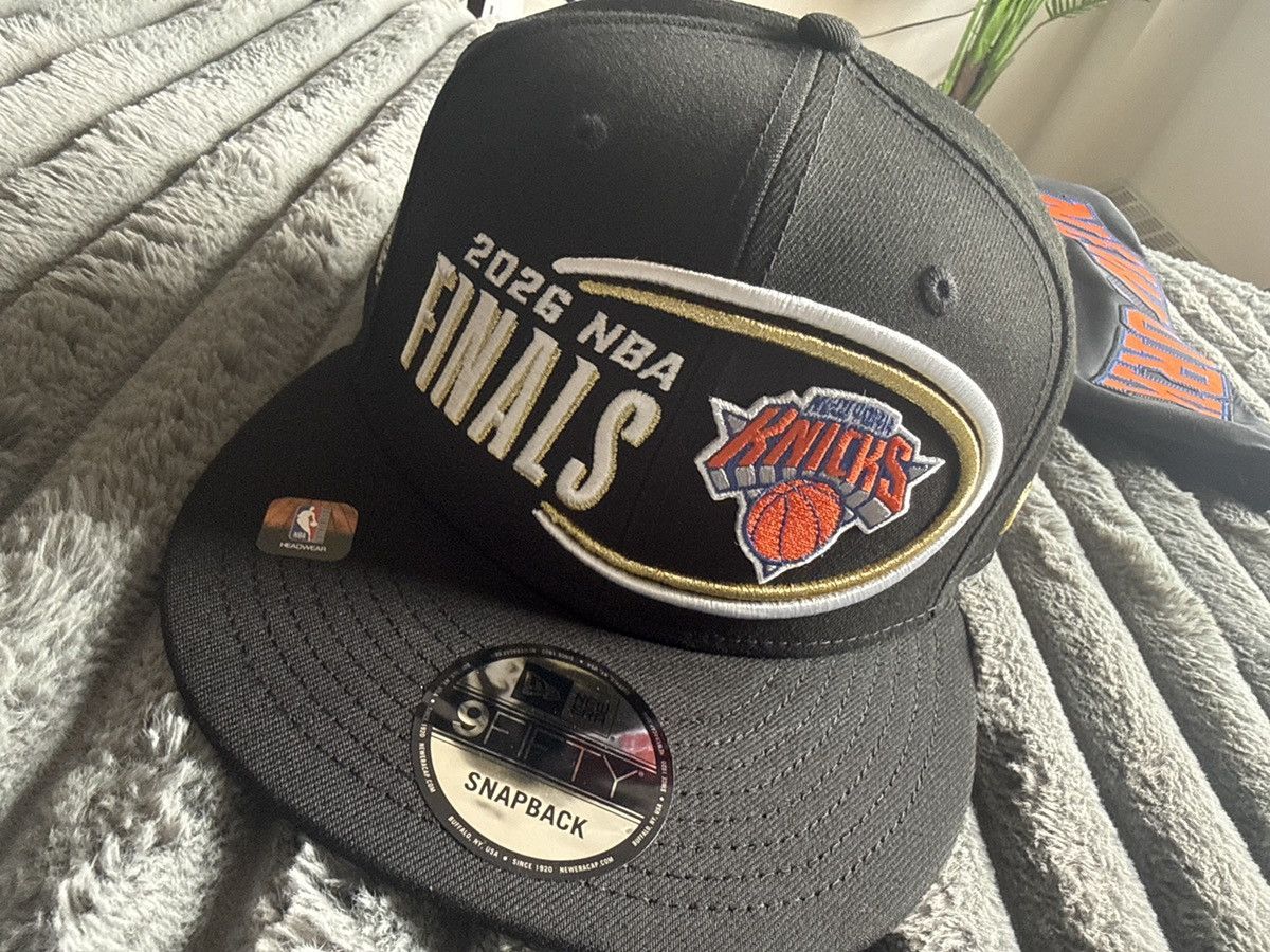 New Era New York Knicks 2026 Eastern Conference Champ Snapback Size ONE SIZE - 1 Thumbnail