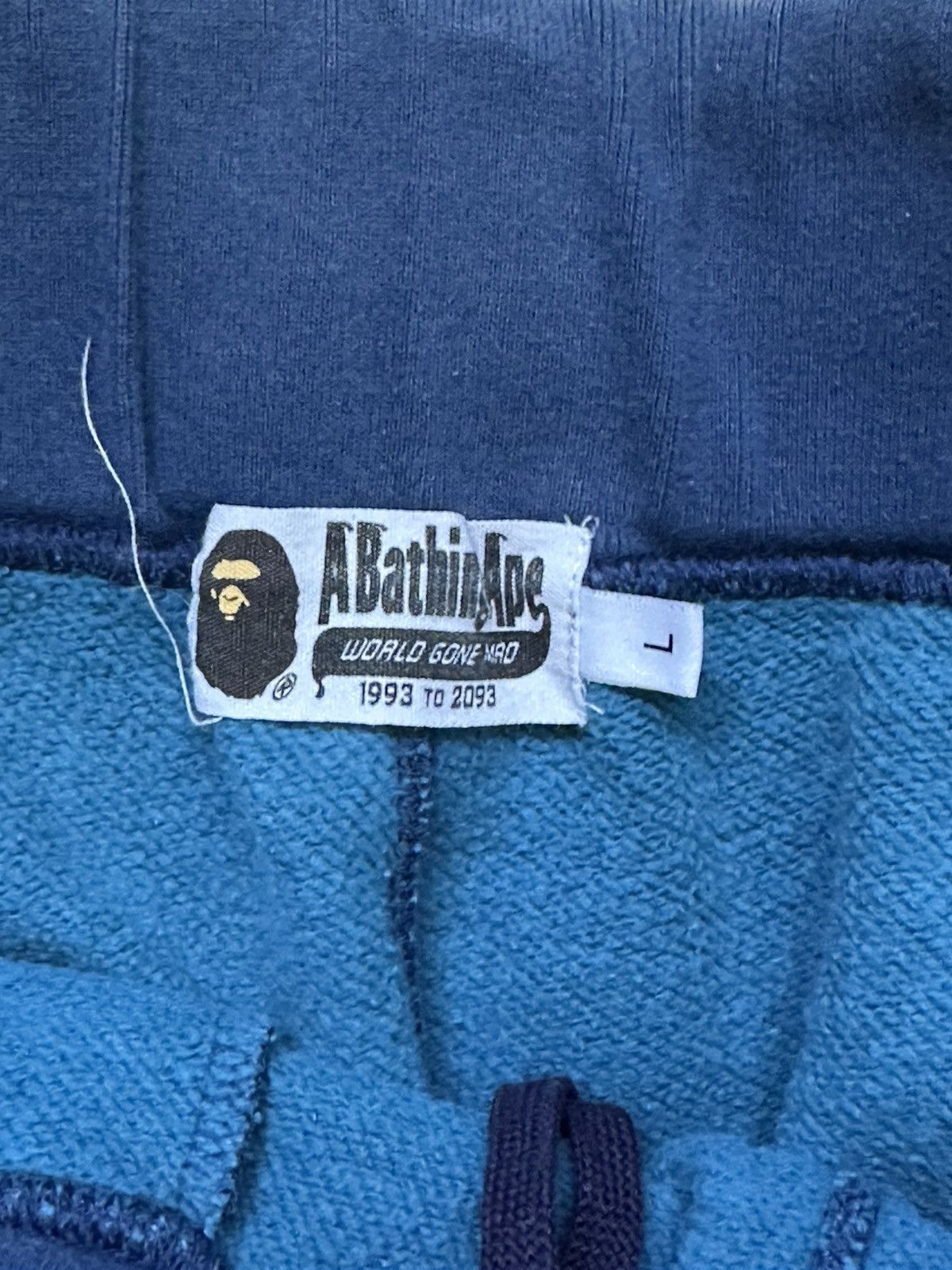 Bape BAPE Blue Camo Sweatpants bathing ape Y2K rare Size US 30 / EU 46 - 2 Thumbnail