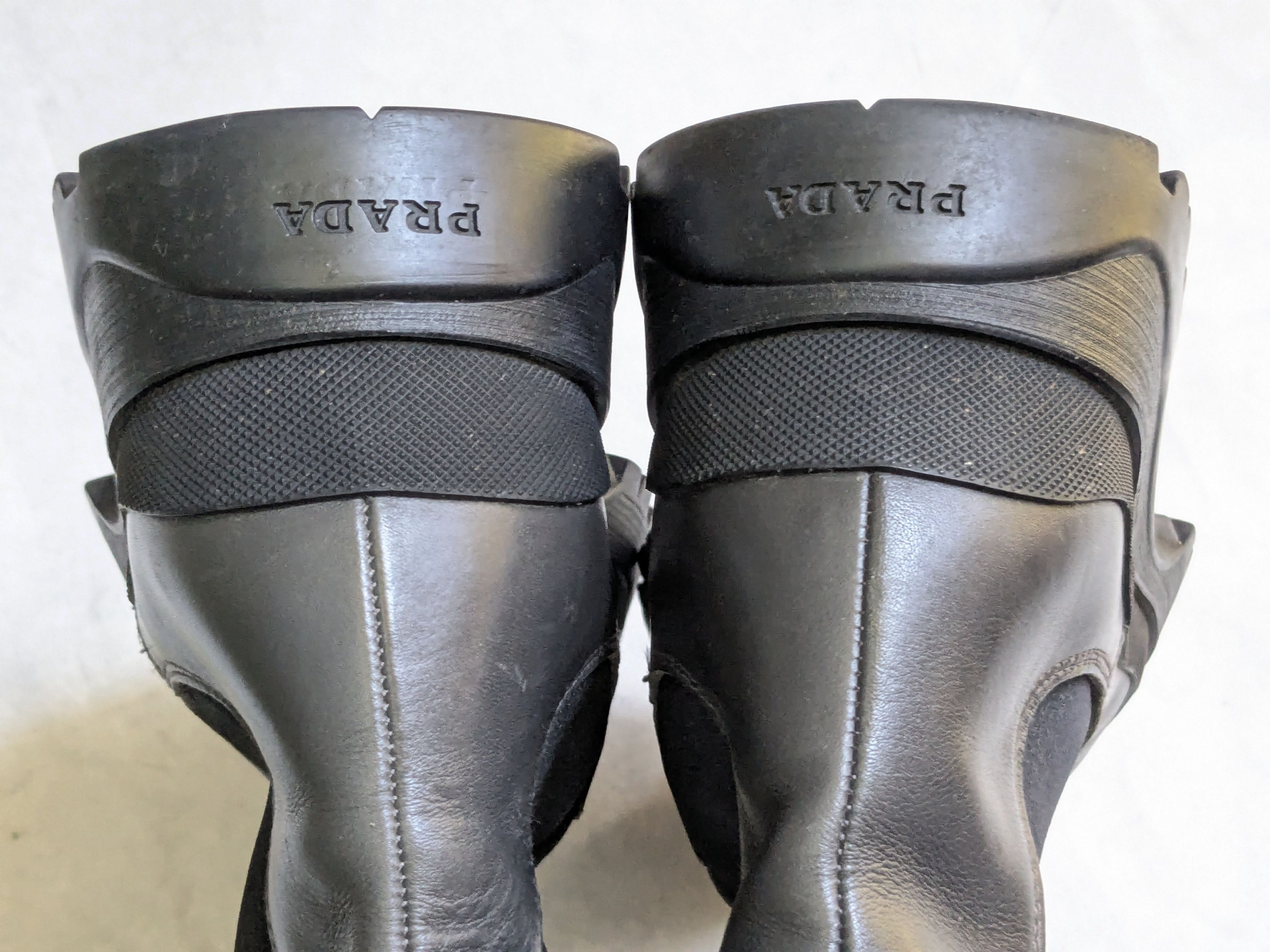 Prada Prada Chelsea Boots Gray Leather 10.5 Black Rubber Y2K Size US 10.5 / EU 43-44 - 14 Thumbnail