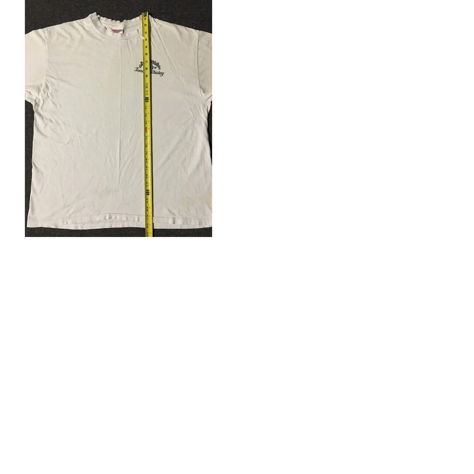 Vintage VINTAGE Jack Daniels Shirt Main Selling Point White Short Sleeve L Distressed Grunge Biker Punk 90s Beer Bar USA Men T-Shirt Size US L / EU 52-54 / 3 - 10 Thumbnail