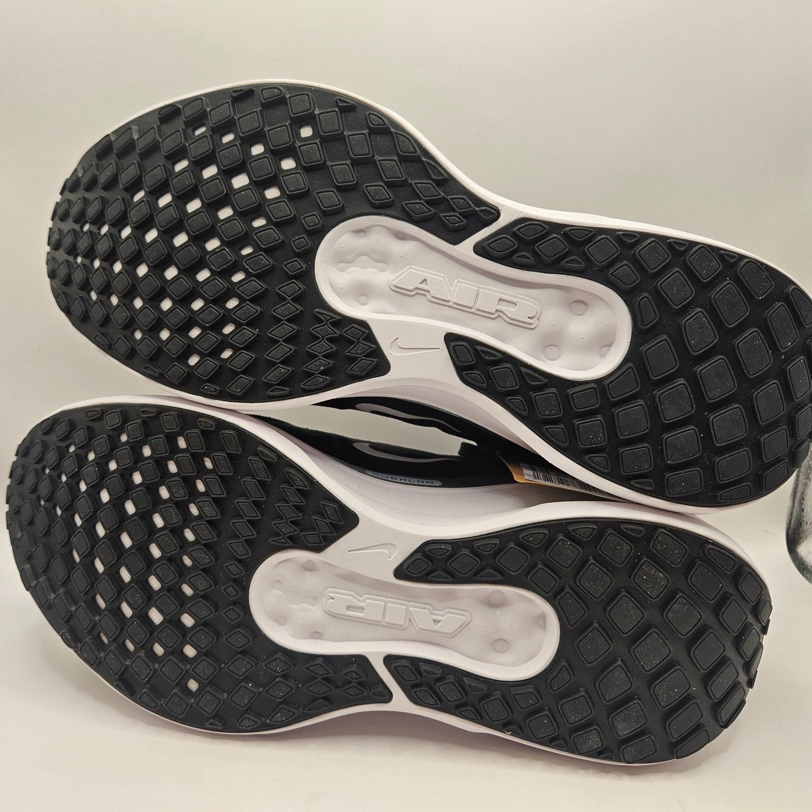 Nike NIKE MEN'S 11 EXTRA WIDE WINFLO 11 BLACK ANTHRACITE WHITE Size US 11 / EU 44 - 5 Thumbnail