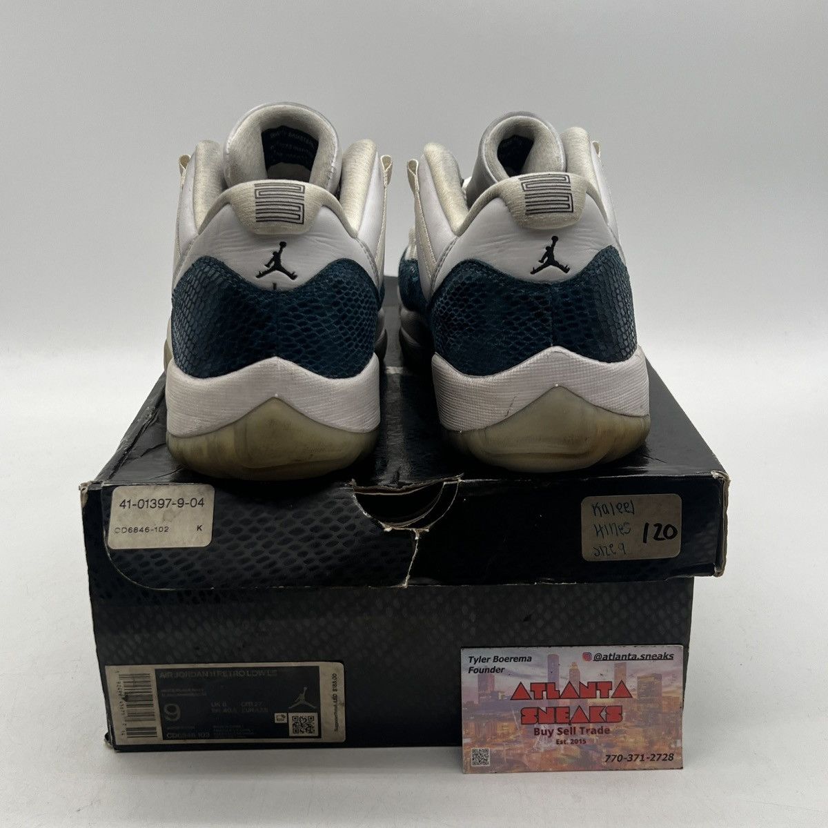 Jordan Brand Air Jordan 11 Low navy snakeskin Size US 9 / EU 42 - 3 Thumbnail