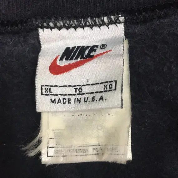 Nike NIKE SWOOSH Sweatshirt Small Logo Pullover Casual Sportwear Size US XL / EU 56 / 4 - 9 Thumbnail