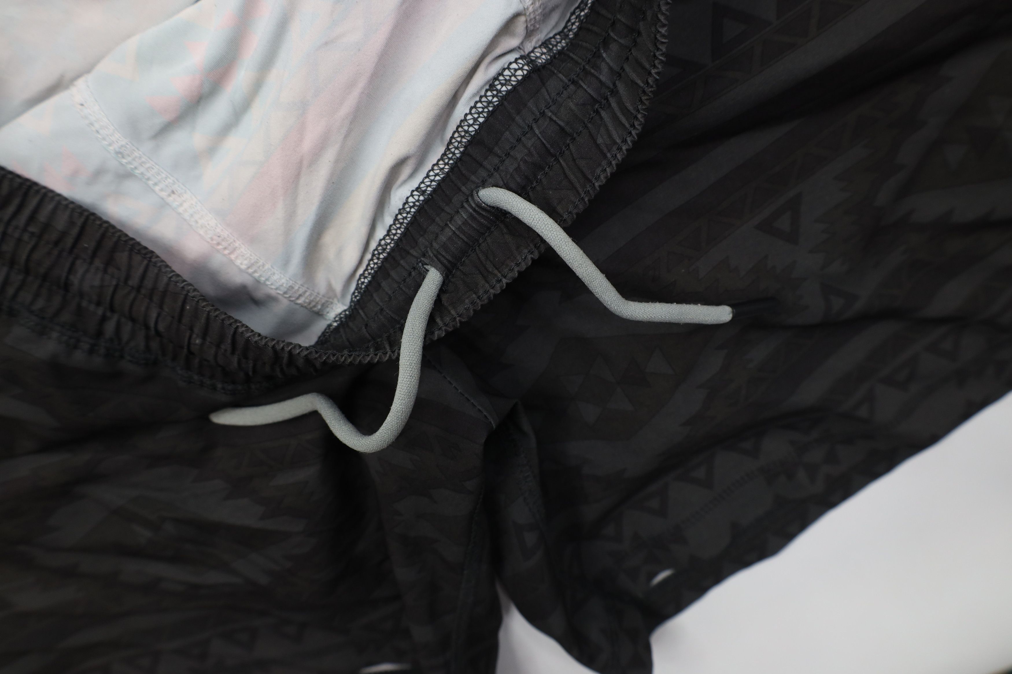 Chubbies Chubbies Lined The Quest Southwestern Above Knee Shorts Size US 32 / EU 48 - 7 Thumbnail