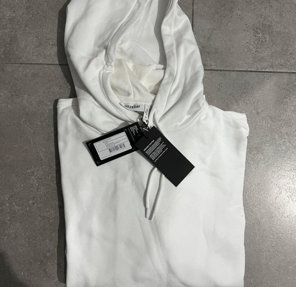 Weekday Weekday Oversized Midweight Hoodie - white (M) Size US M / EU 48-50 / 2 - 2 Thumbnail