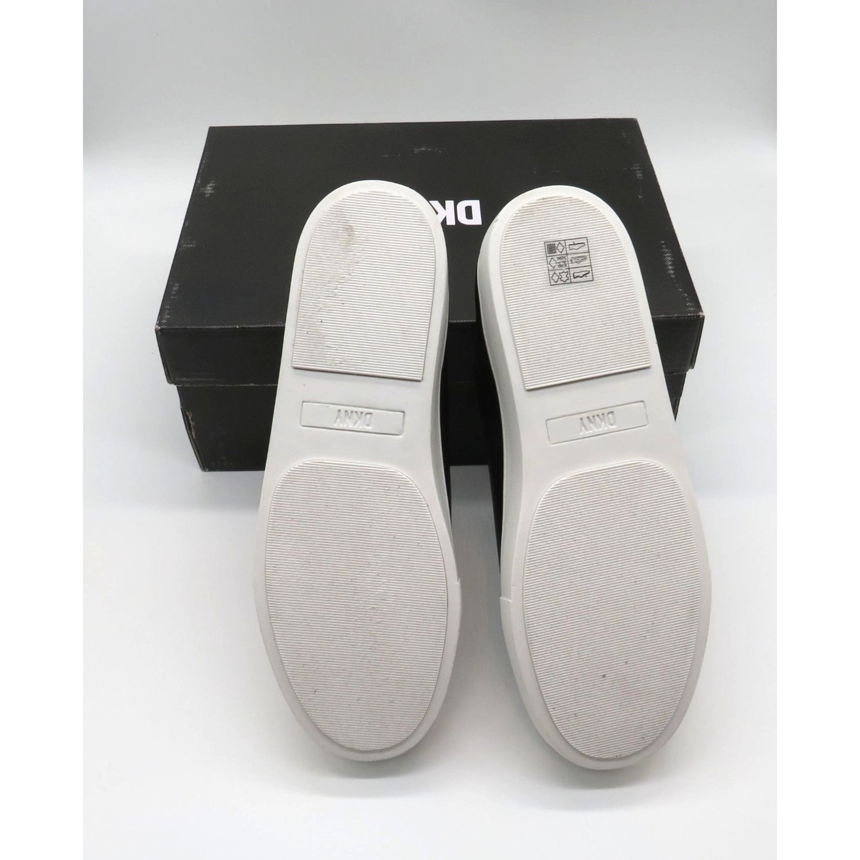 DKNY DKNY Women's Black White Low-Top Sneakers 8M Leather Man-Mad Size US 8 / IT 38 - 2 Thumbnail
