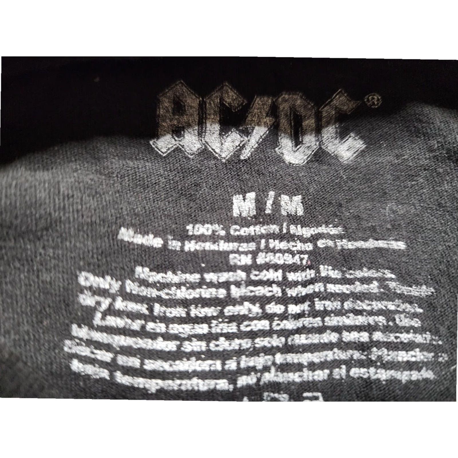 Vintage ACDC Back In Black Graphic Tee Mens Black Rock Band T Shirt Medium Size US M / EU 48-50 / 2 - 4 Thumbnail
