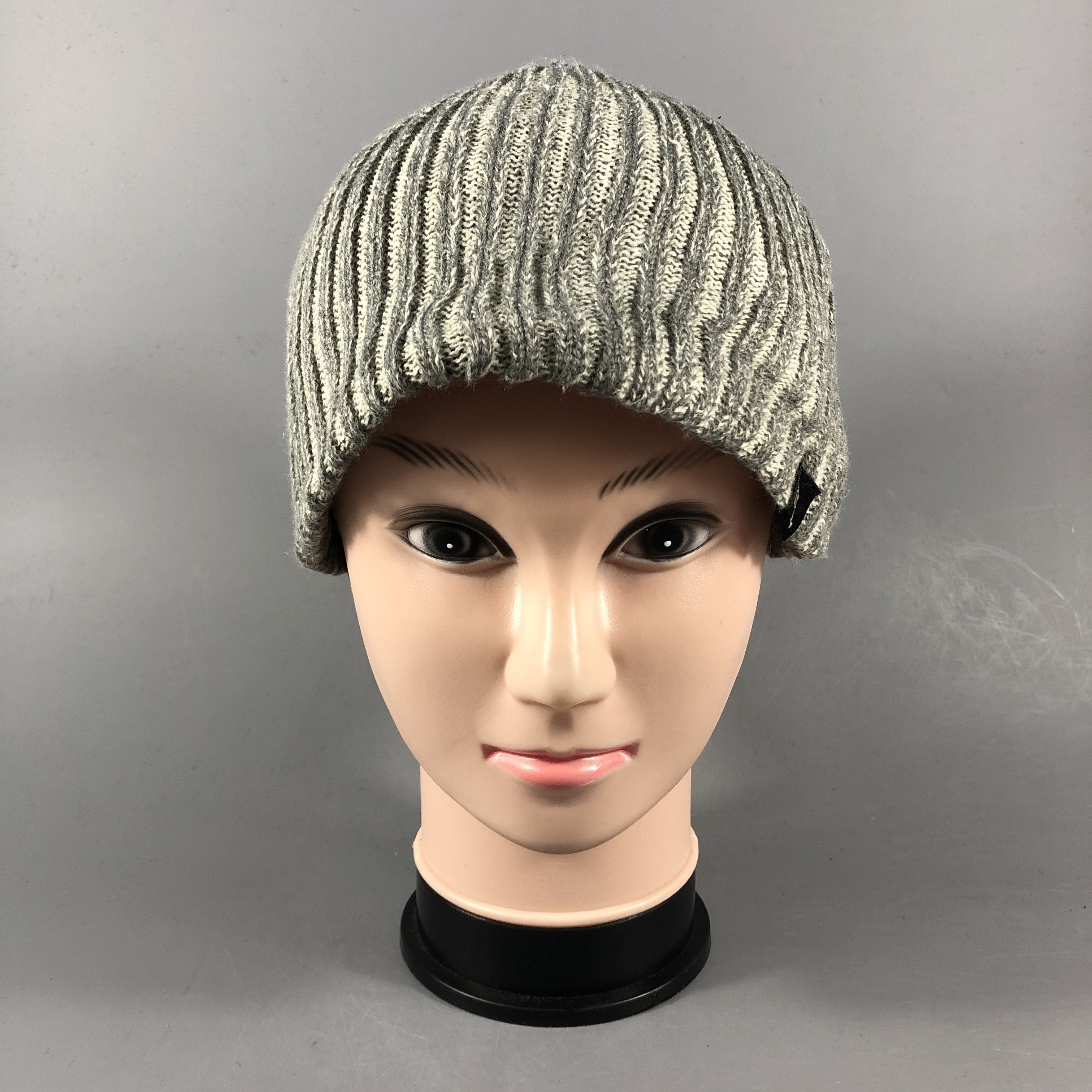 Japanese Brand Japanese Brand Devil Lock Beanie Slouchy Snowcap Hats Size ONE SIZE - 1 Thumbnail