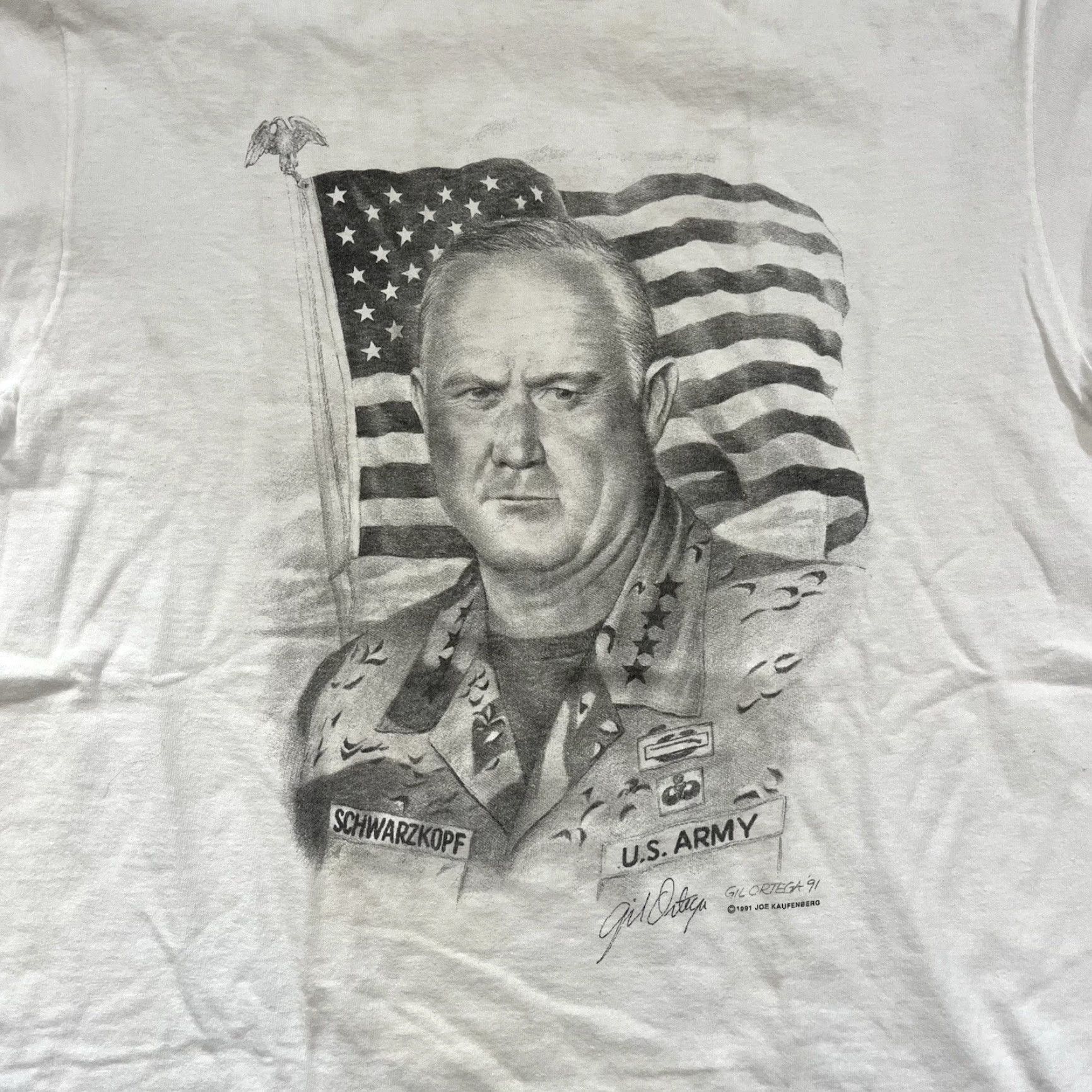 Changes VINTAGE Joe Kaufenberg General Norman Scharzkopf T-Shirt L White Cotton Logo Military Vietnam War Mens 1991 Size US L / EU 52-54 / 3 - 2 Thumbnail