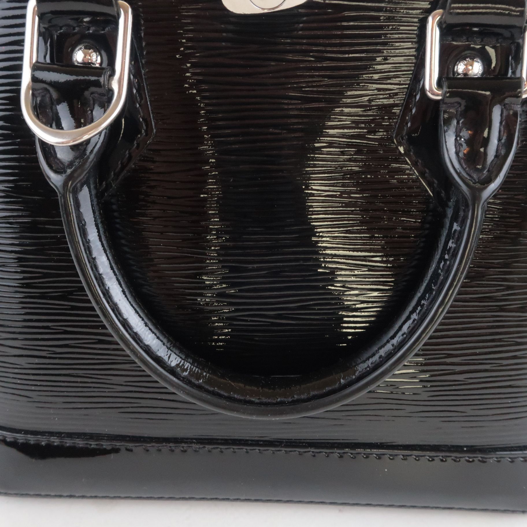 Louis Vuitton Louis Vuitton Black Noir Epi Electric Alma BB Bag Size ONE SIZE - 19 Thumbnail