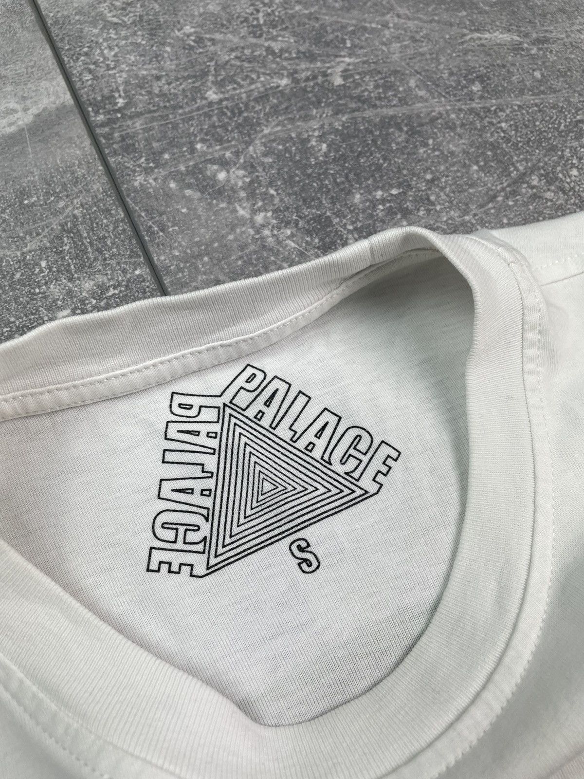 Palace Palace T-shirt Big Logo Size US S / EU 44-46 / 1 - 7 Thumbnail