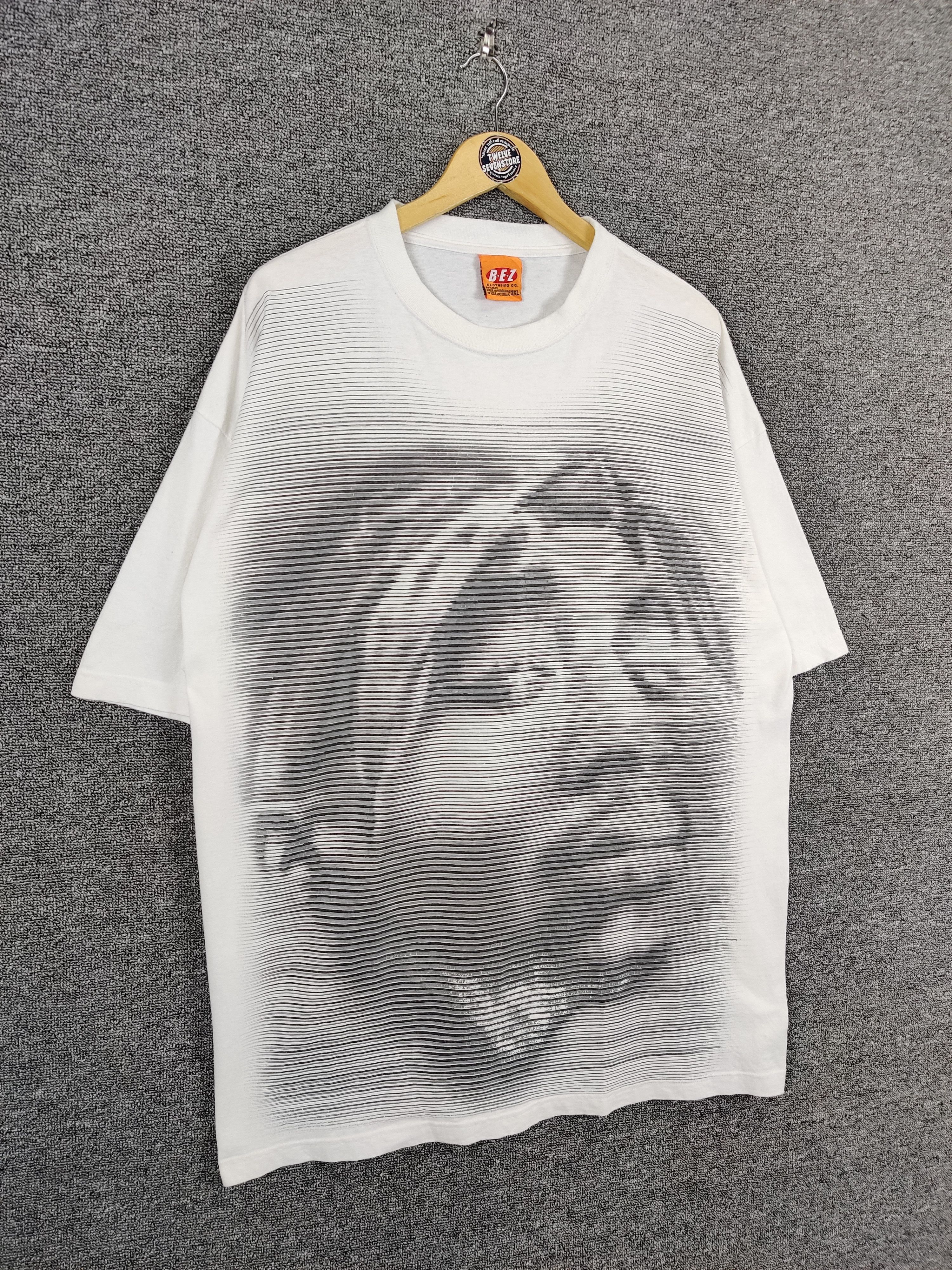 Band Tees Vintage Tupac Oversize Rapper TeeTshirt Size US XXL / EU 58 / 5 - 6 Thumbnail