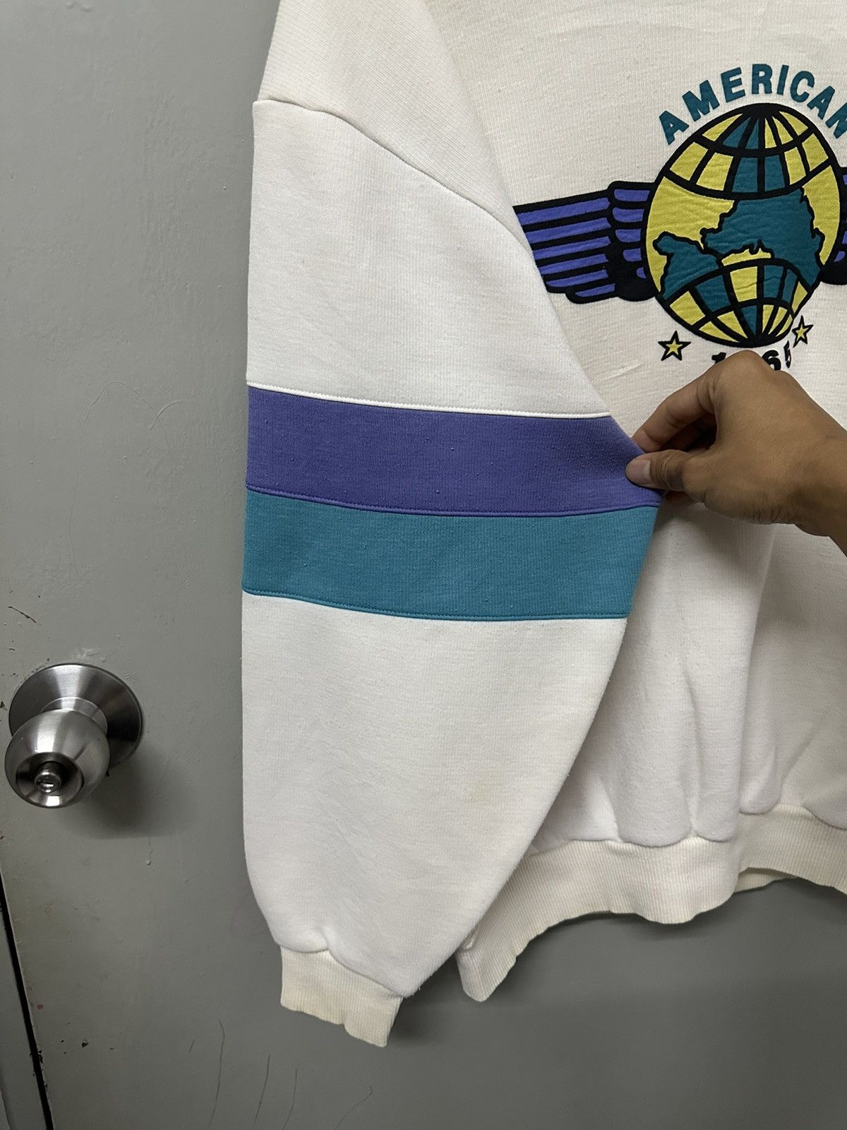 Vintage Vintage AMERICAN 1965 Big Logo Sweatshirt Size US M / EU 48-50 / 2 - 3 Thumbnail
