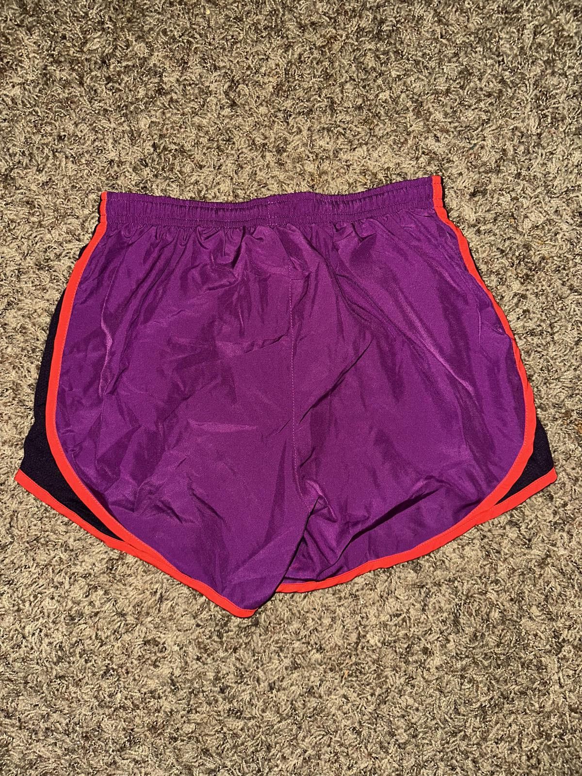 Nike Nike Dri Fit Tempo Womens Small Shorts Size 26" / US 2 / IT 38 - 5 Thumbnail