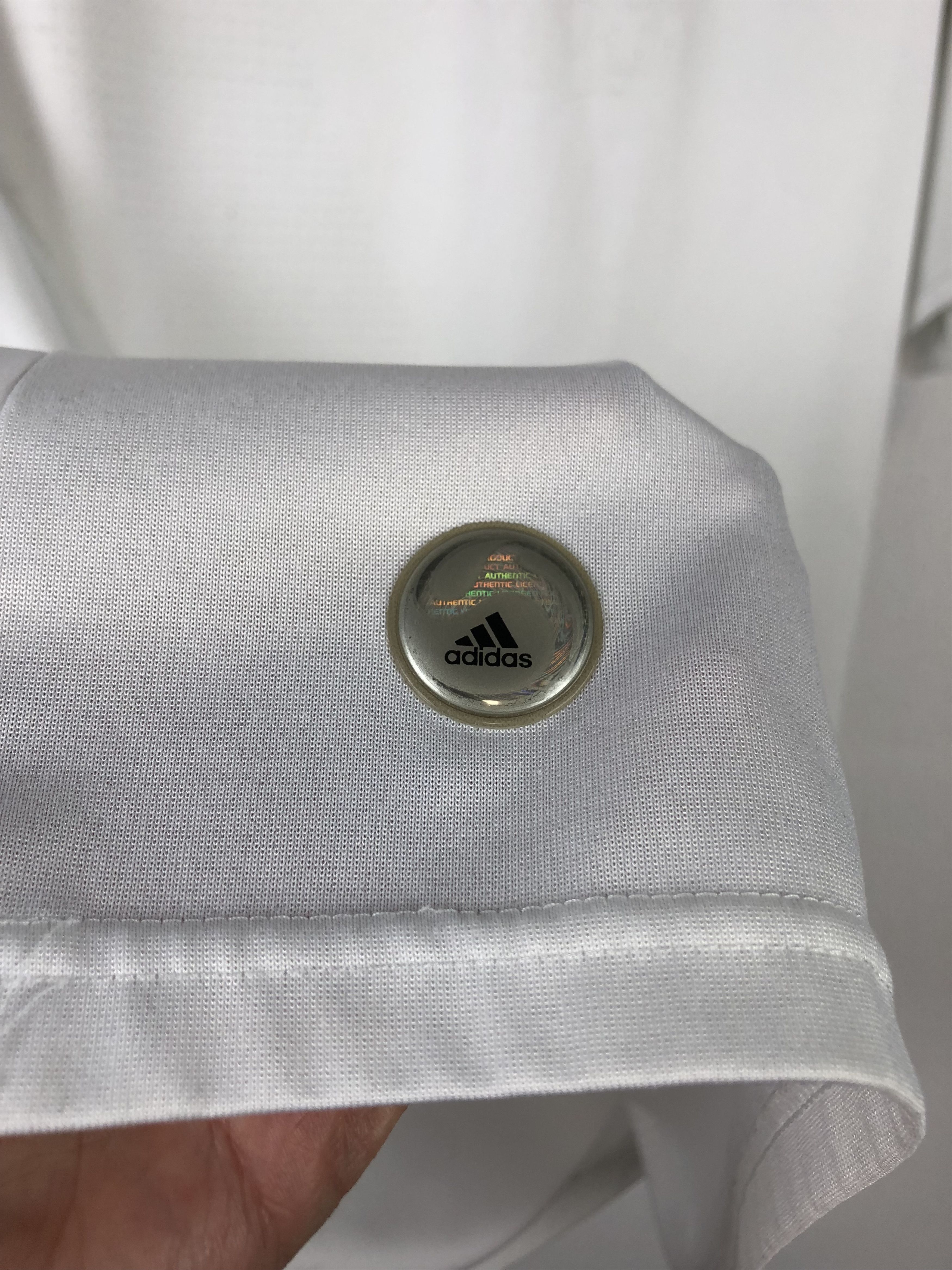 Adidas Real Madrid football shirt Soccer Adidas Jersey Rare Tee Size US L / EU 52-54 / 3 - 8 Thumbnail