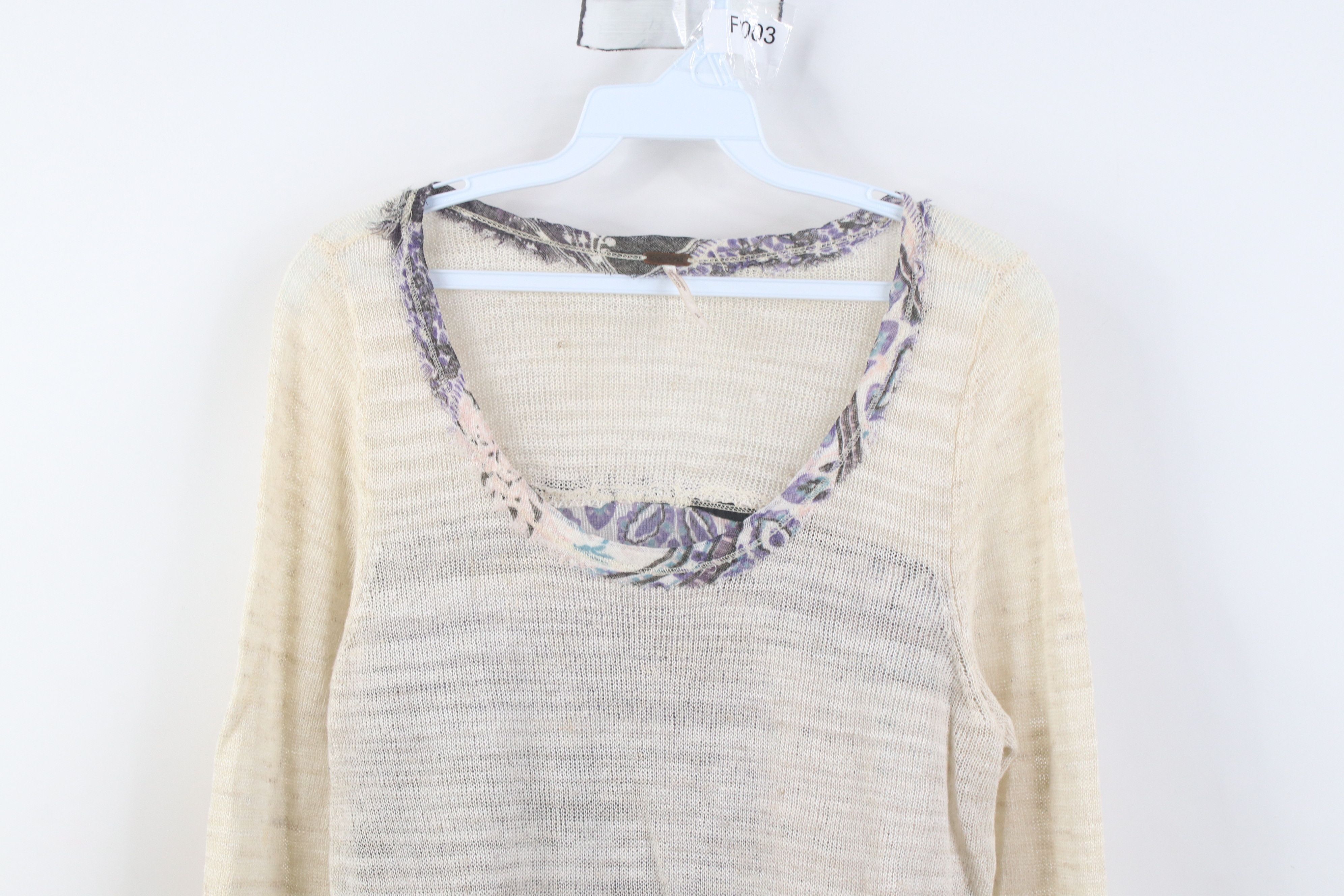 Free People Free People Chic Oversized Gauzy Flared Sleeve Knit T-Shirt Size S / US 4 / IT 40 - 2 Thumbnail