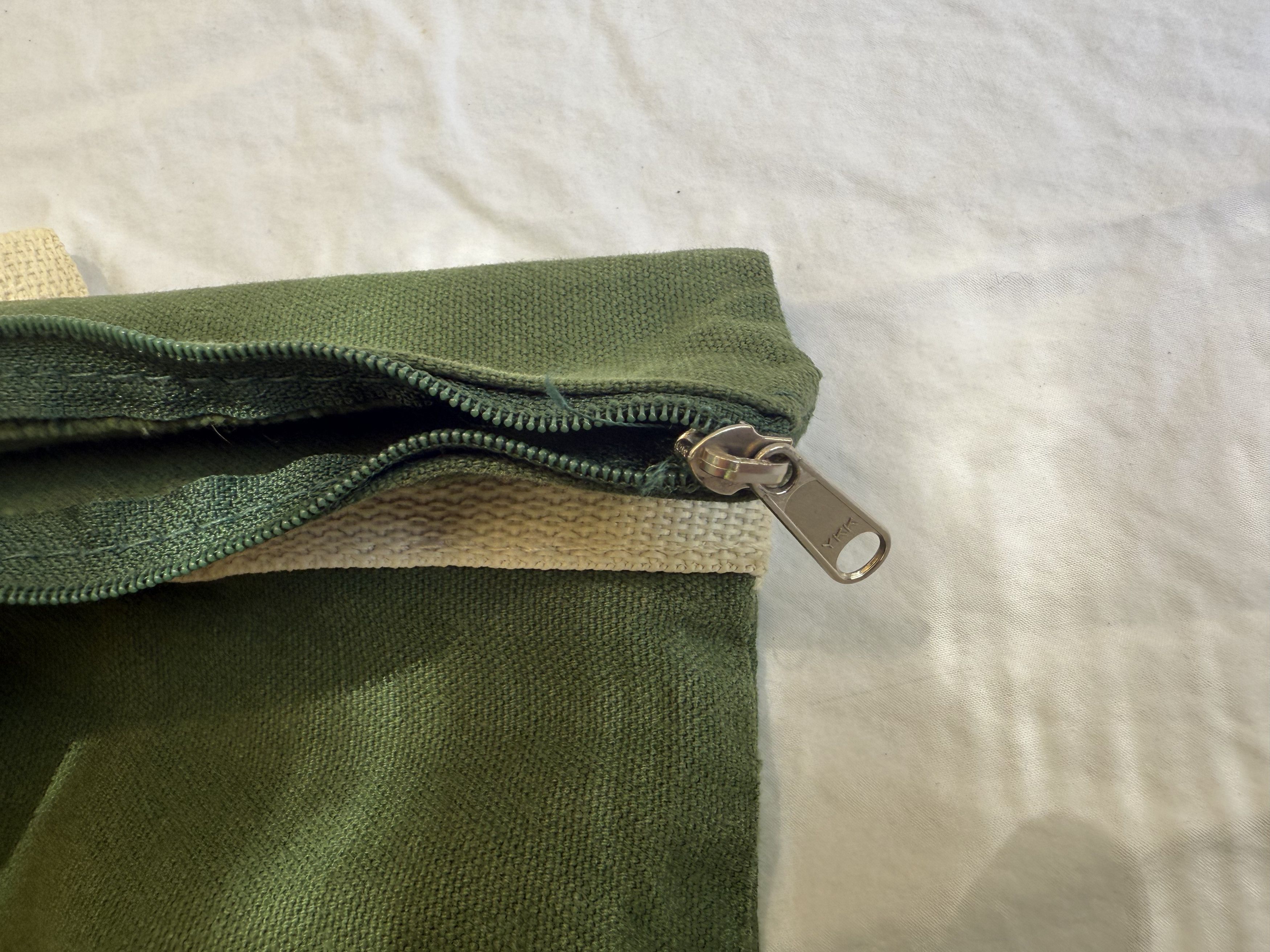 Vintage Vintage Nuclear Deer Tote Bag Size ONE SIZE - 4 Thumbnail