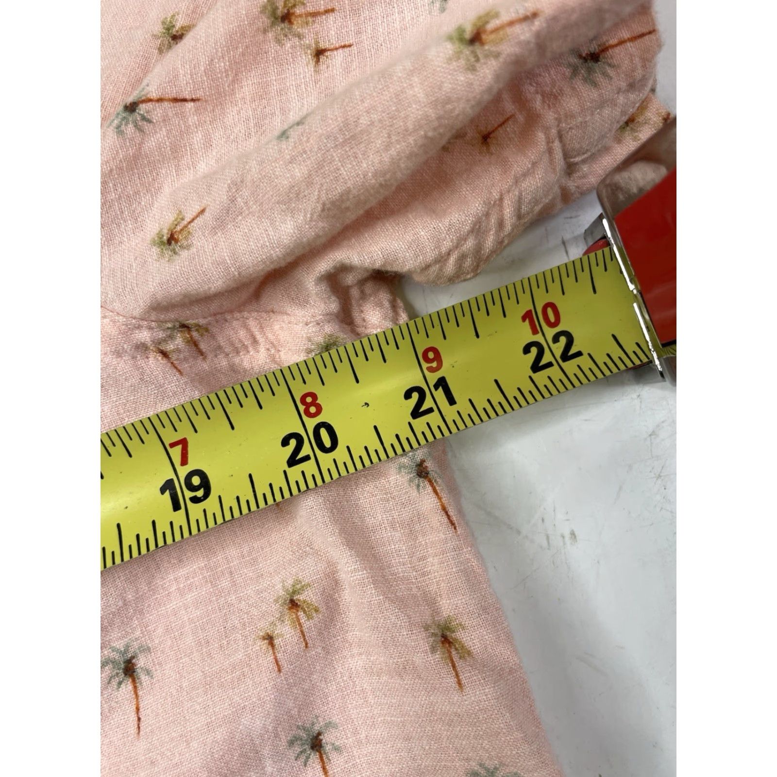 Marine Layer Marine Layer Pink Cotton Button-Down Shirt With Palms M/L User: Marine Layer Pink Cotton Button-Down Shirt with Palms M/L Size US M / EU 48-50 / 2 - 5 Thumbnail