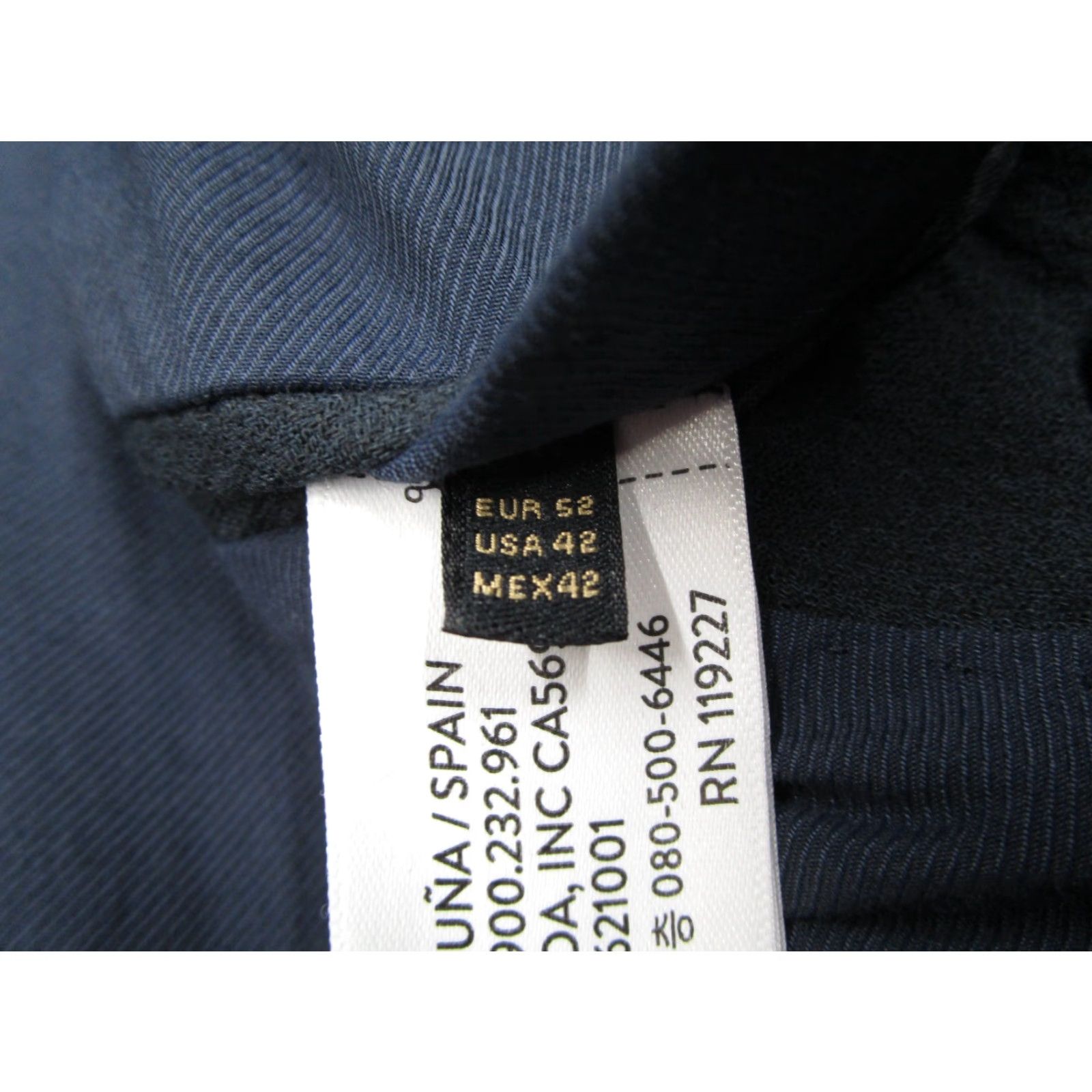 Massimo Dutti Mossimo Dutti Blazer Men 42 Blue ITALIAN FABRIC 2 Button Jacket - cotton - Made in Portugal Size 42R - 3 Thumbnail