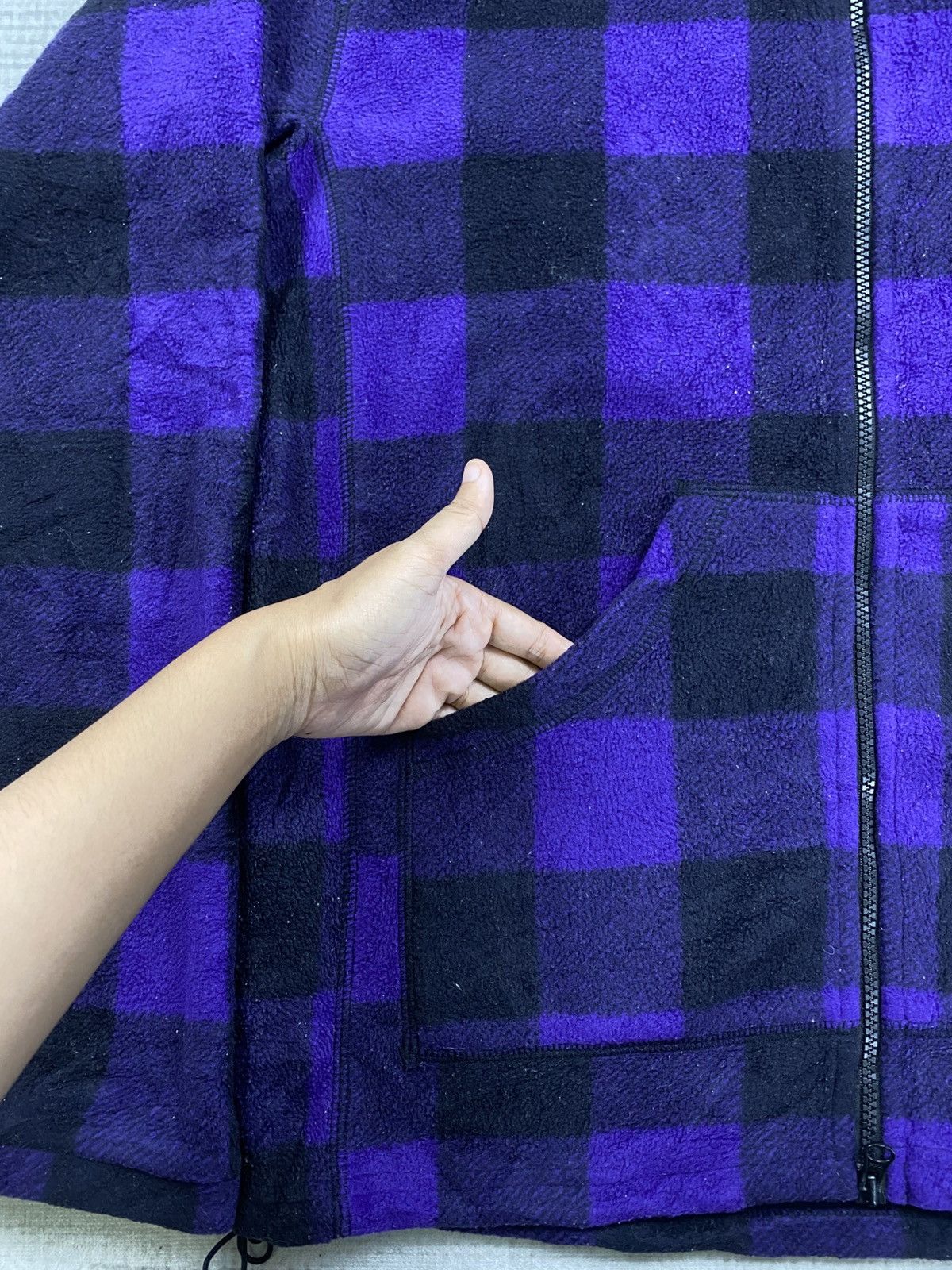 Columbia × Vintage Vtg Columbia Sportwear Company Block Check Fullzip Jacket Size US L / EU 52-54 / 3 - 8 Thumbnail