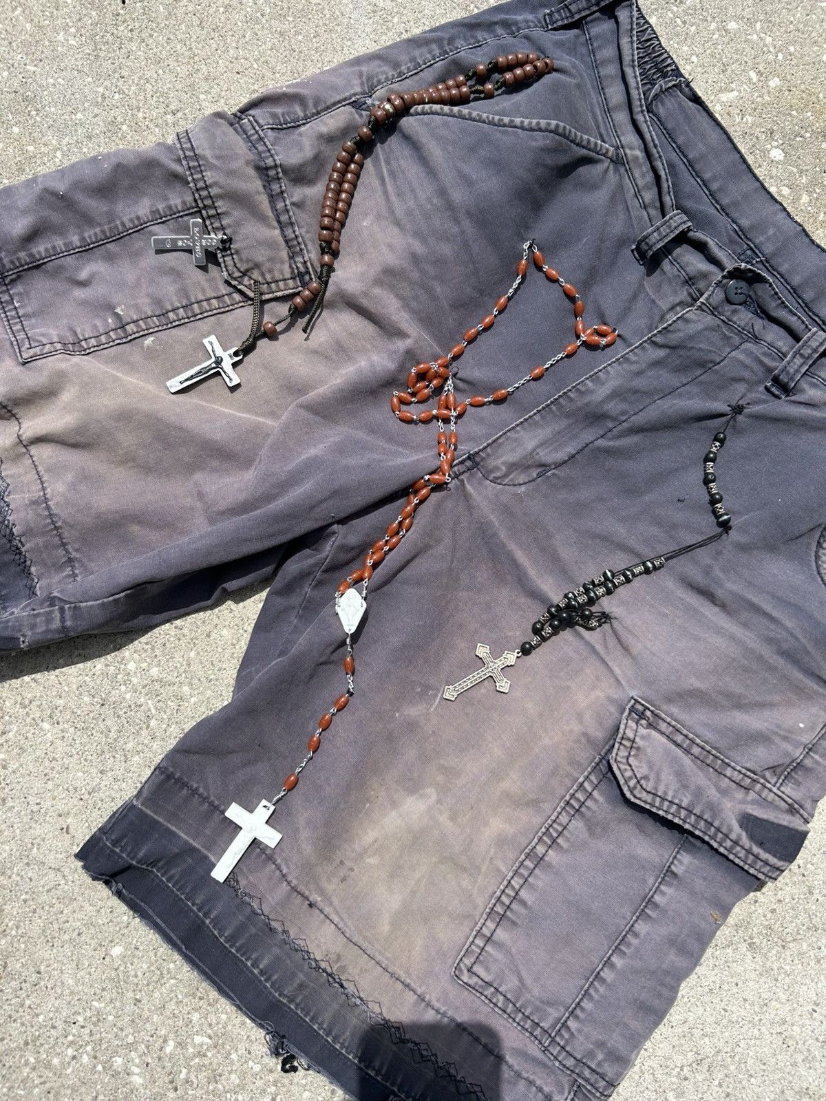 Other 1/1 Your World Vintage sunfaded navy blue cargo shorts Size US 34 / EU 50 - 2 Thumbnail