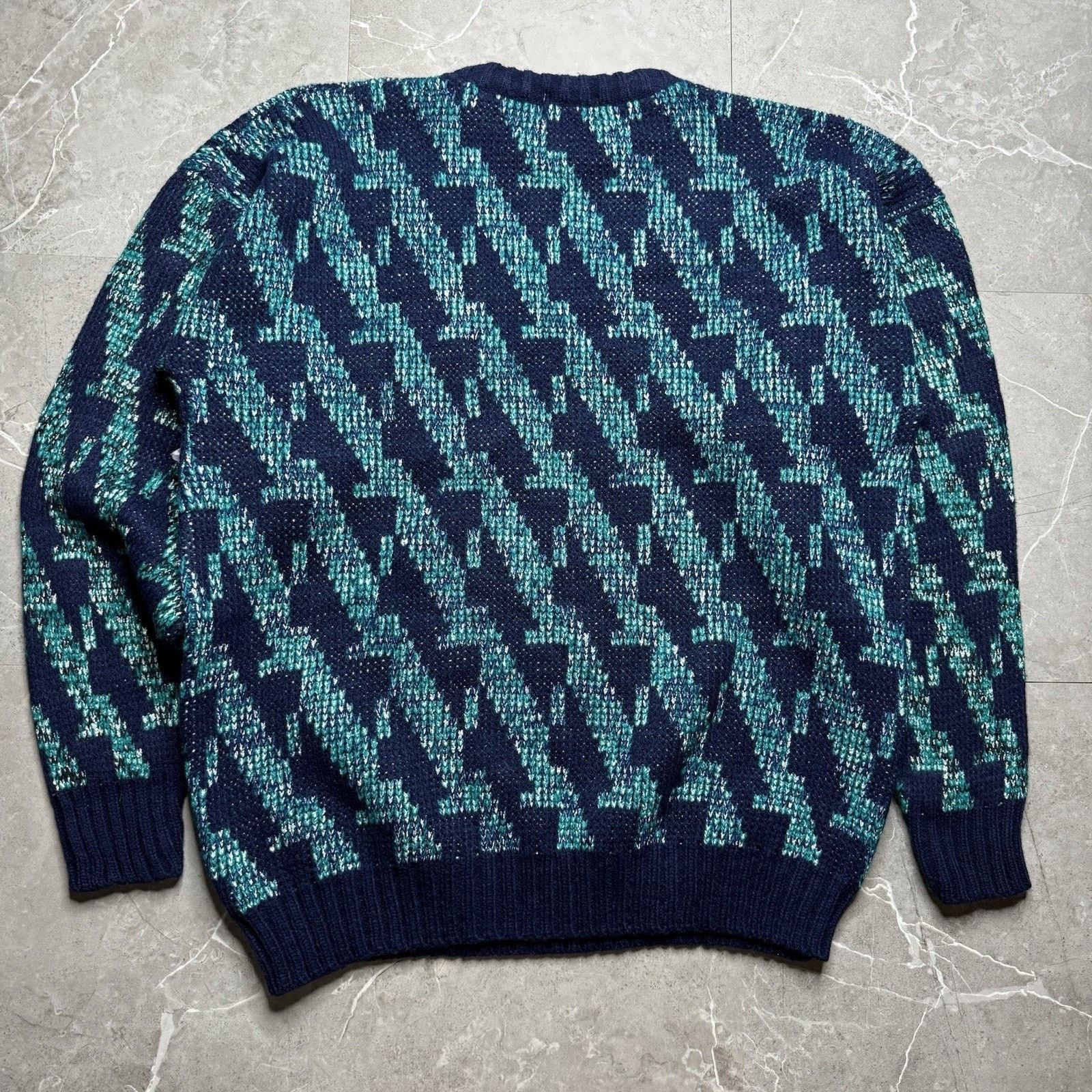 Robert Bruce Vintage Robert Bruce Geometric Graphic Knit Sweater L NWT Size US L / EU 52-54 / 3 - 3 Thumbnail
