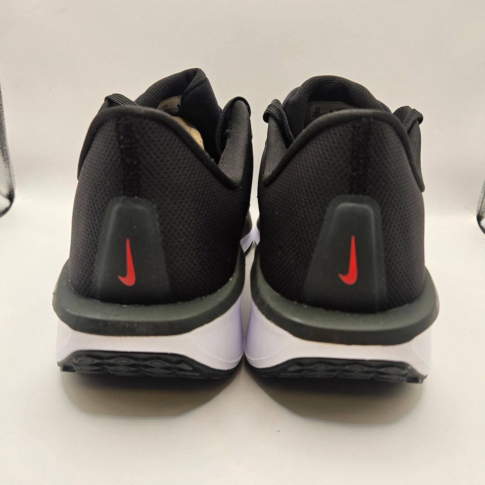 Nike NIKE MEN'S 11 QUEST 6 BLACK WHITE UNIVERSITY RED FD6033-011 Size US 11 / EU 44 - 3 Thumbnail