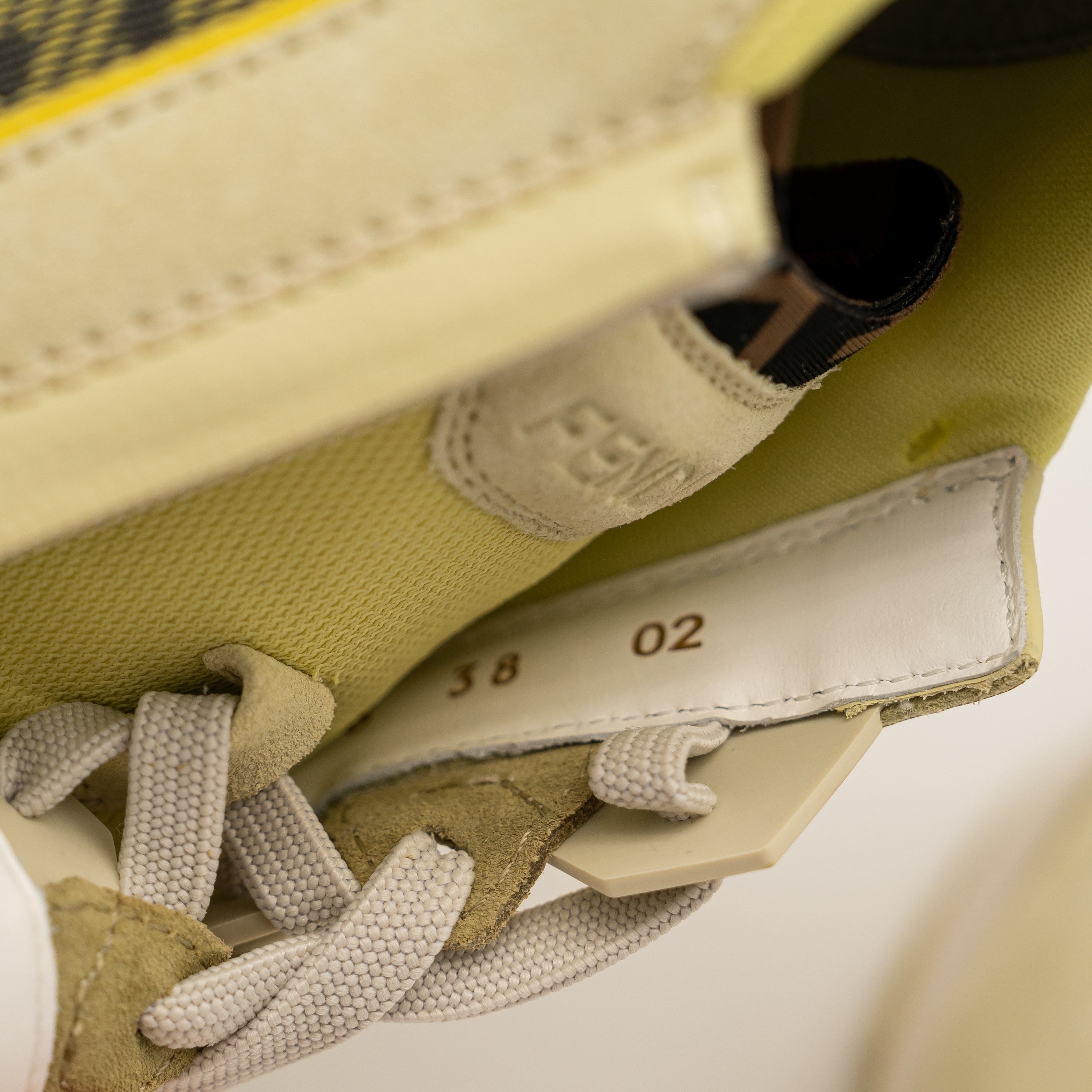 Fendi 38 eu 8 us Fendi Flow Sneakers Runner Yellow Green FF logo Size US 8 / IT 38 - 11 Thumbnail